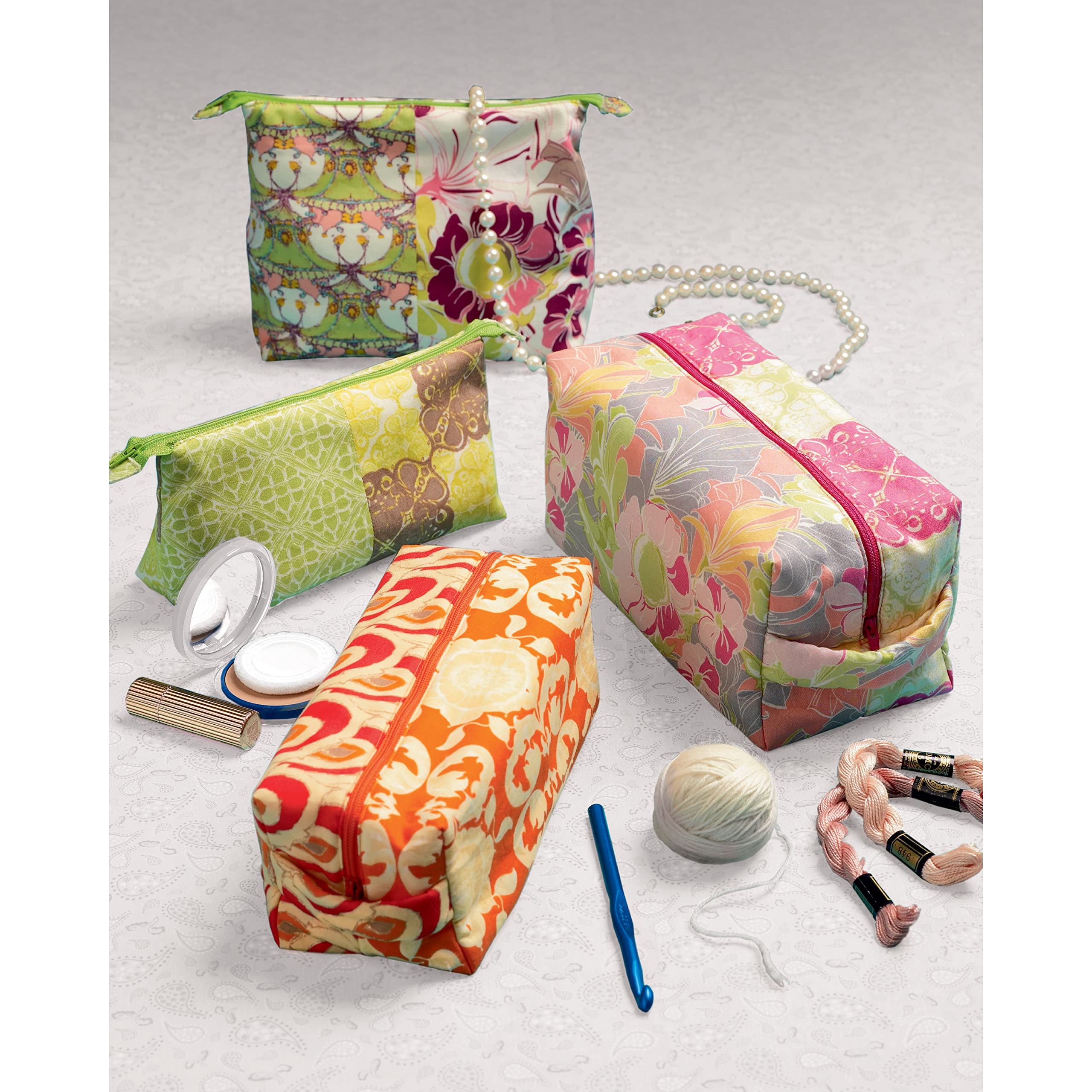 Amazon.com: Simplicity Mixed Print Travel Bag Sewing Pattern