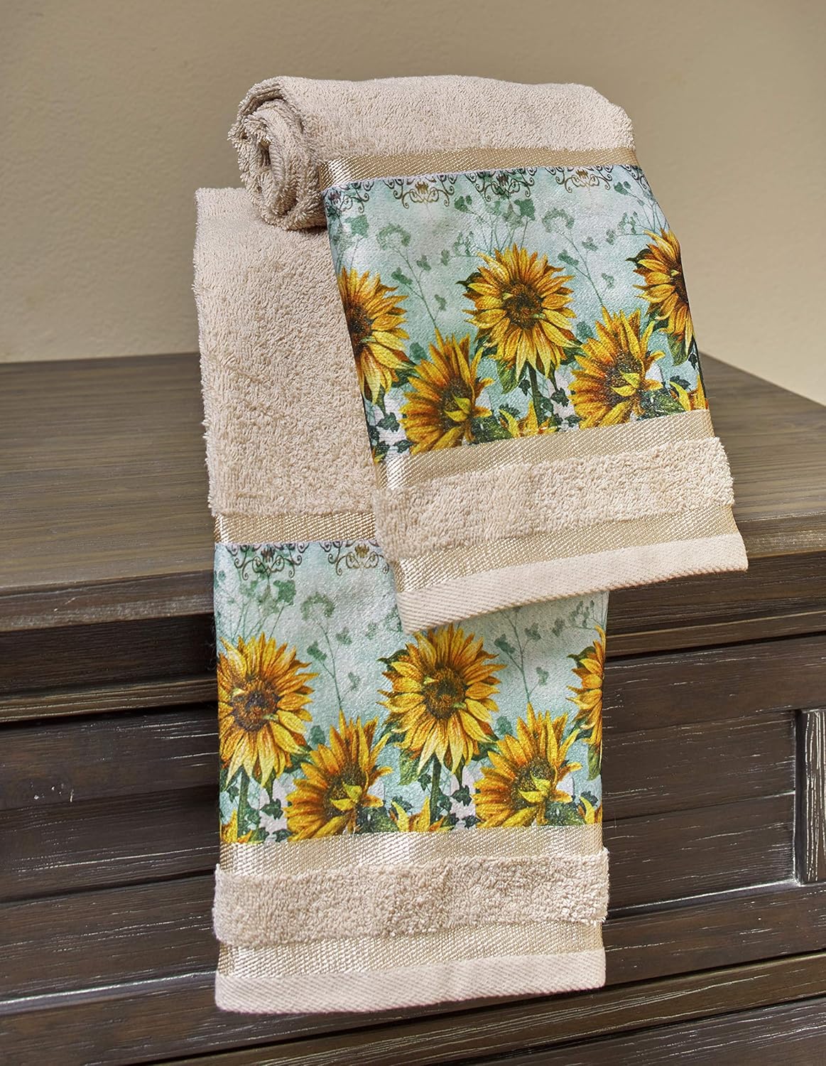 The Lakeside Collection Sunflower Hand Towels for Bathroom