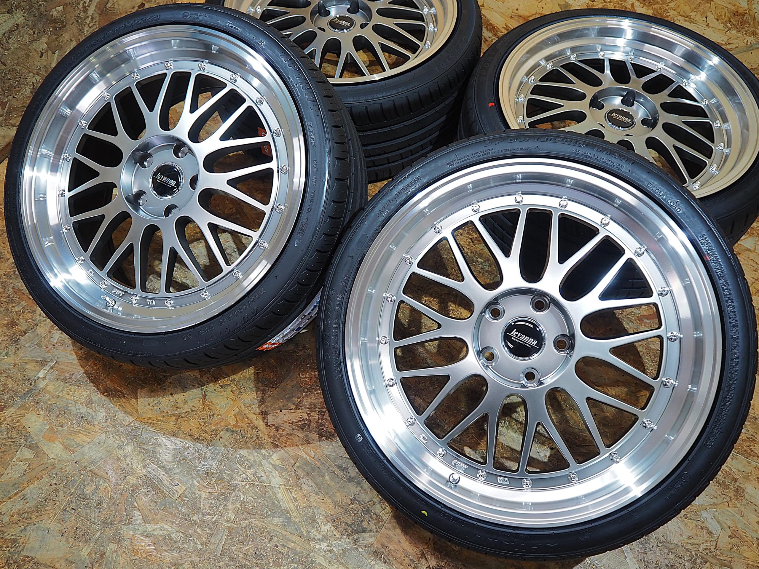 Amazon | levanna V10-EX FFT 19インチ 8.5J+42 5H114.3 ハイパー