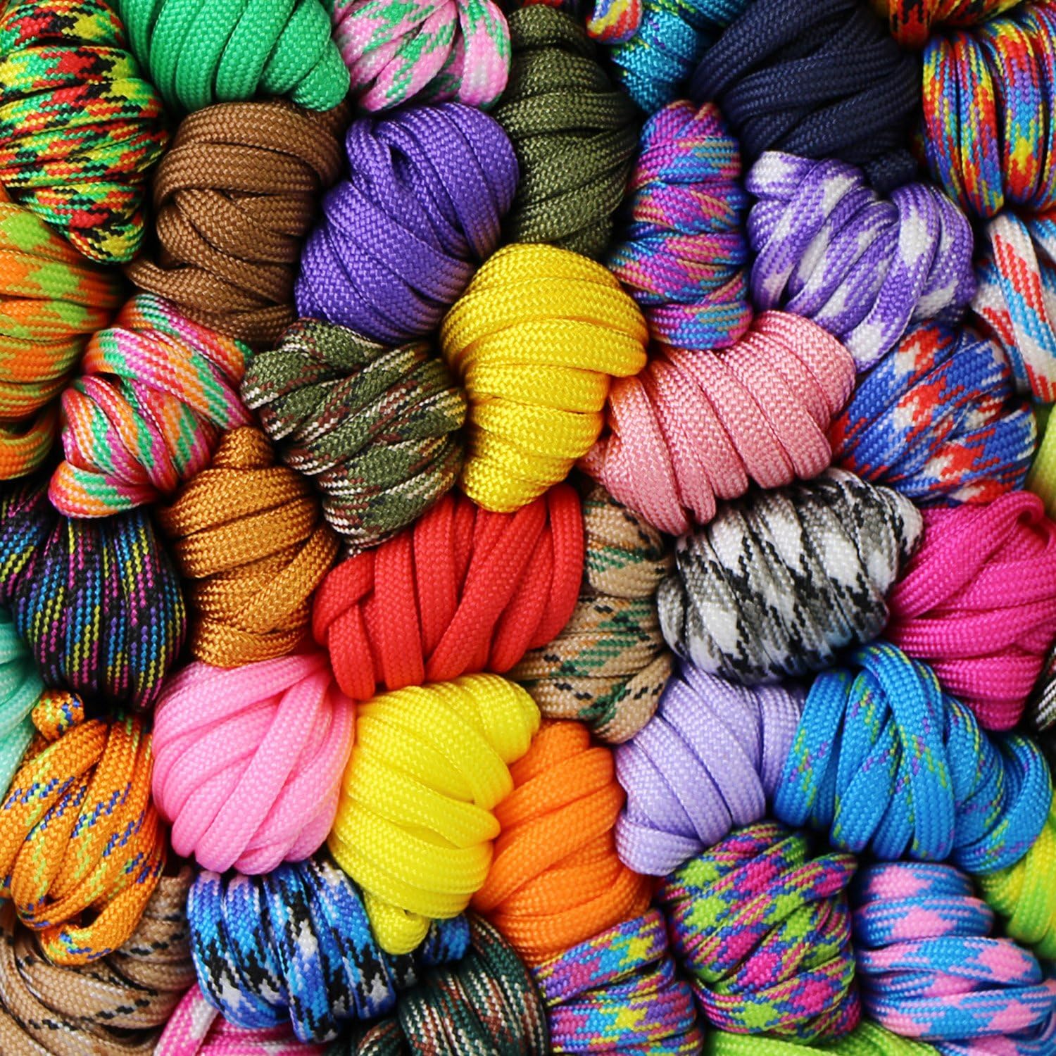 Paracord DIY Bracelet Kit 20 Colours x 10 ft Paracord Bracelet Rope 7 Strand Nylon Cord Survival Rope Parachute Cord for Camping Hiking Travelling Outdoor & Home Uses Braided Bracelet Keychain Lanyard