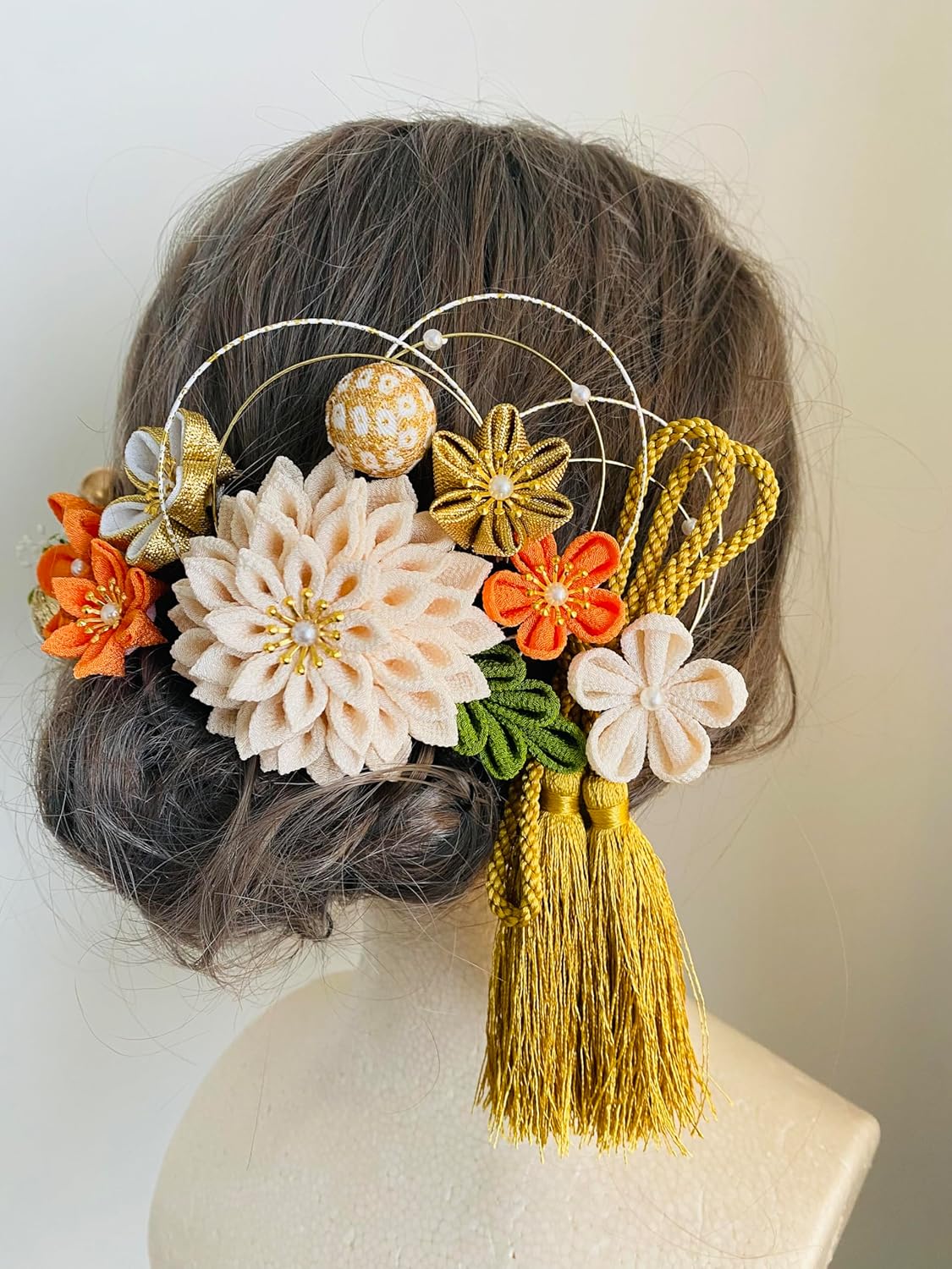 アイボリー オレンジ 髪飾り【NODOKA】つまみ細工 成人式 結婚式 卒業