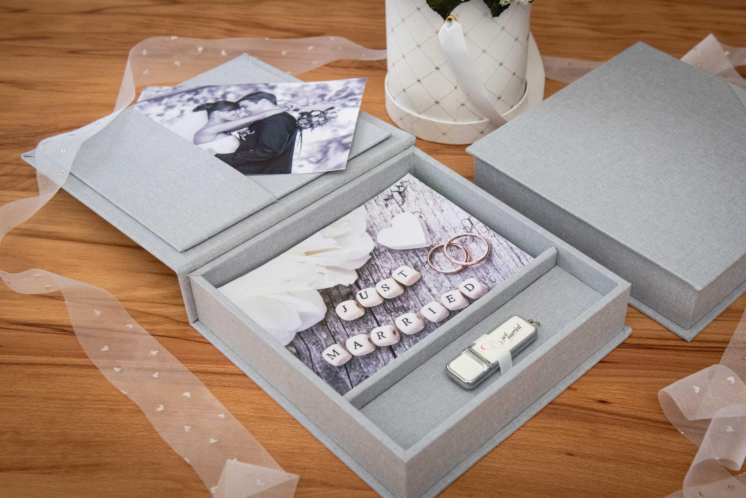 Élégante boîte à photos, avec fente USB, pour clés USB et tirages photo, 13 x 18 cm (sans USB), boîte de rangement, boîte de rangement, boîte à souvenirs, cadeau photo (gris, 21 x 21 x 5 cm)