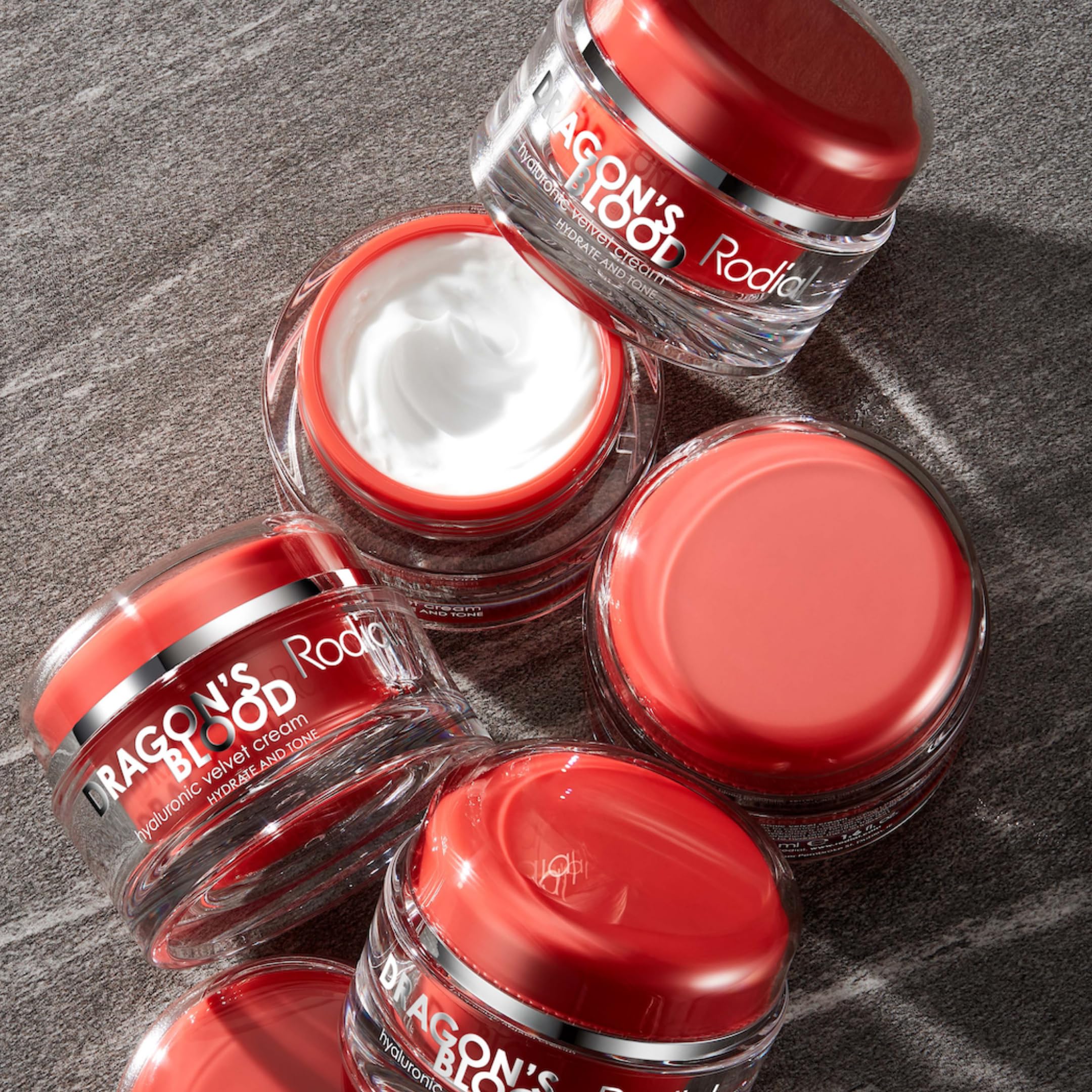 Rodial Dragons Blood Hyaluronic Velvet Cream 50ml - Acido Ialuronico, Hydromanil e Squalano per Comfortare e Rimpolpare la Pelle Secca - Texture Burrosa e Lussuosa - Cura Giorno e Notte