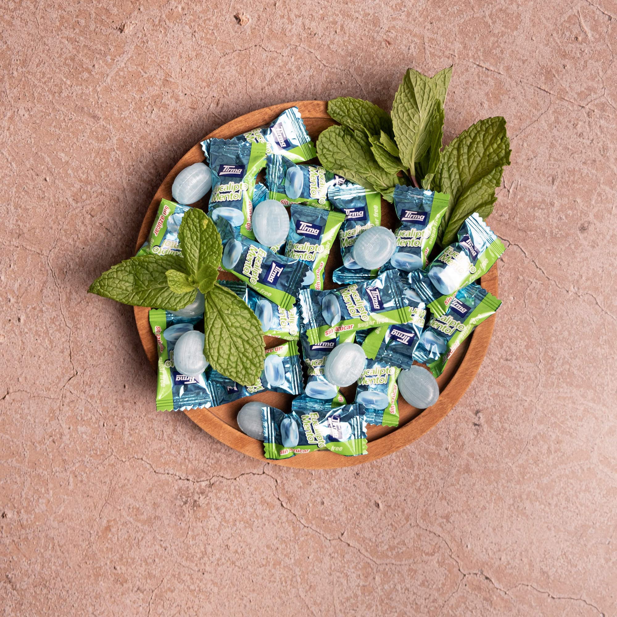 Tirma Caramelos de Eucalipto y Mentol Sin Azúcar 150 g | Frescura Intensa y Sabor Delicioso | Disfruta de un Toque Refrescante en Cada Bocado | Perfectos para Saborear en Cualquier Momento del Día