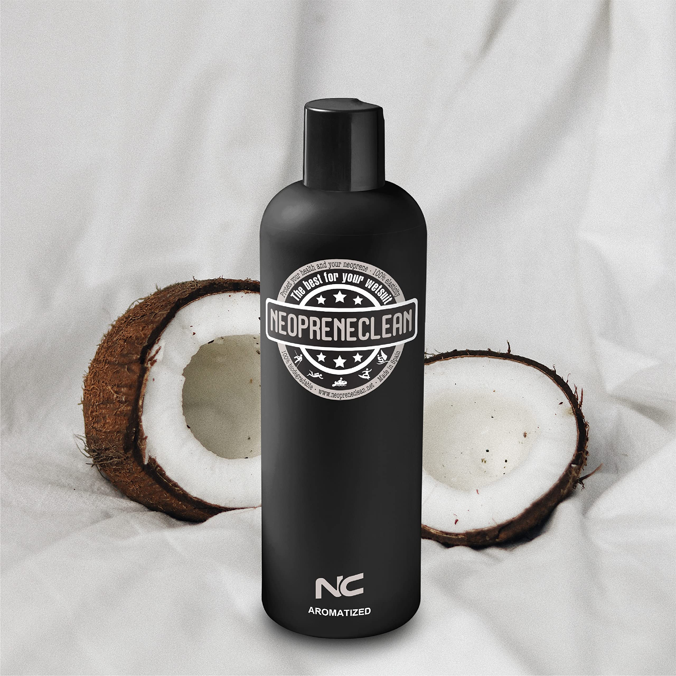 NeopreneClean 25 litri detersivo con sapone per neoprene senza risciacquo 100% Biodegradabile Prodotto consigliato da FESURFING. (25 litri, cocco)