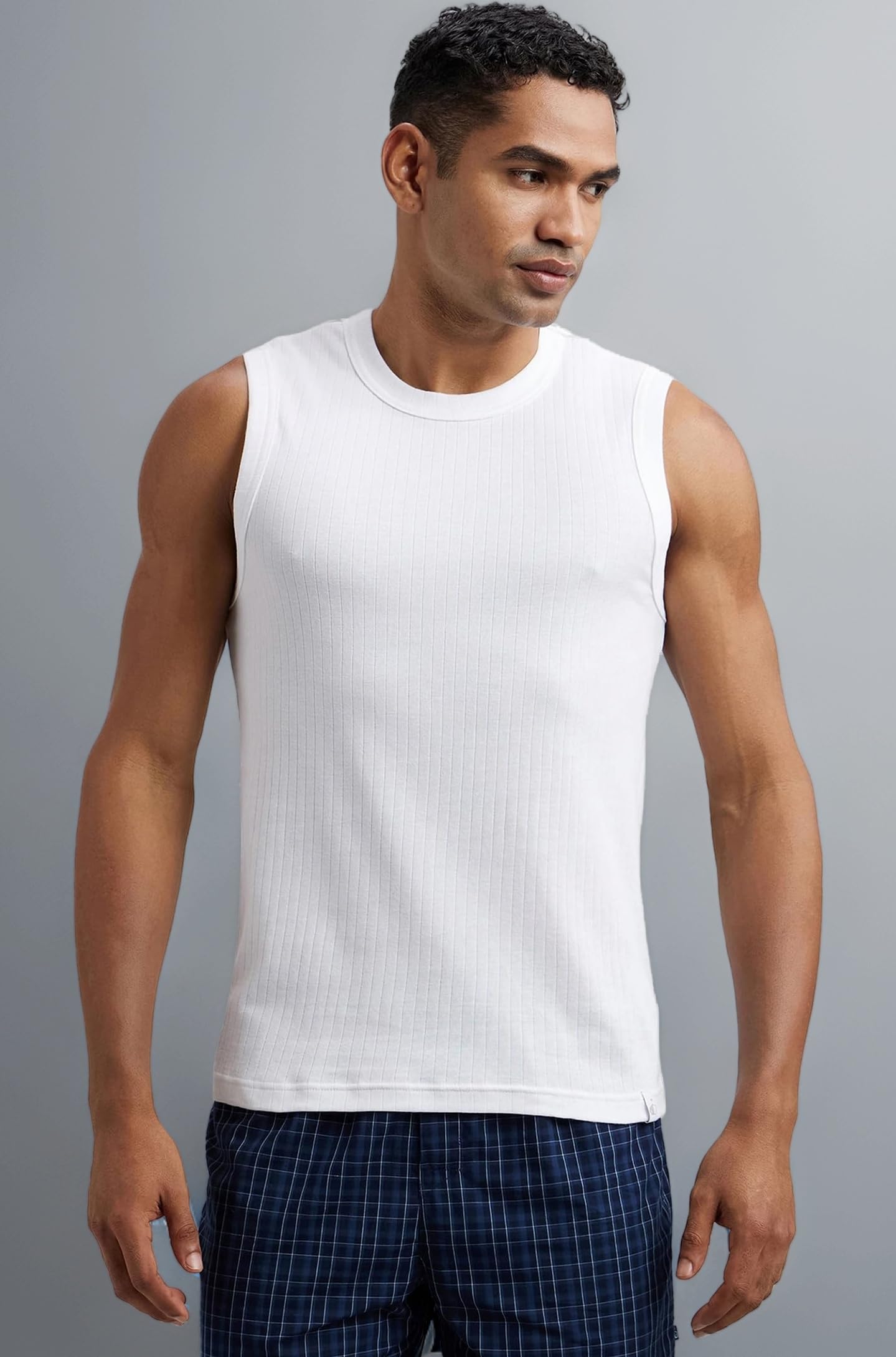 Jockey 9930 Men's Super Combed Cotton Rib Solid Slim Fit Round Neck Muscle Vest