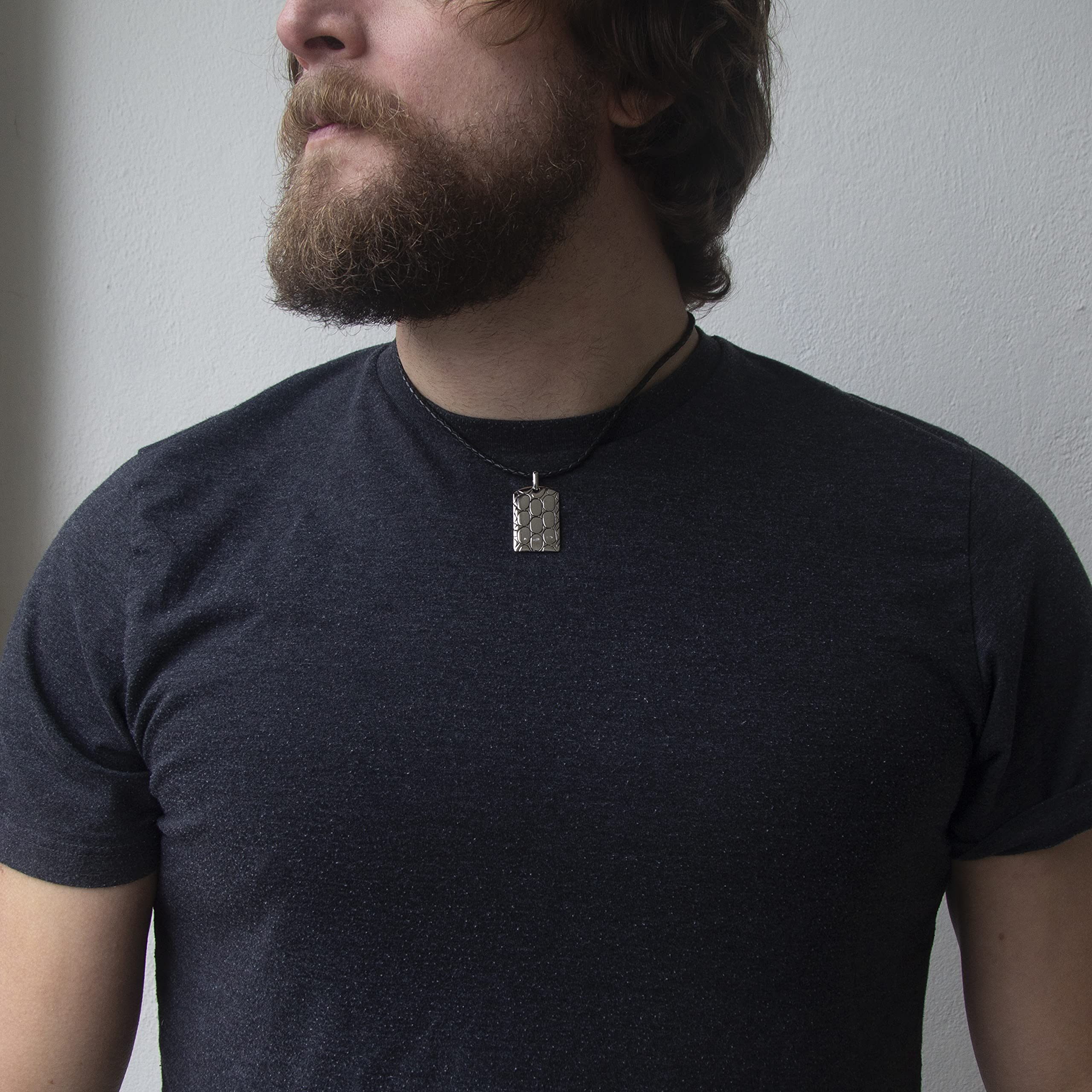Tuscany Silver Collana da Uomo in Argento Sterling Placcata Rodio con Piastrina Stile Bali su Cordino in Pelle 46cm/18