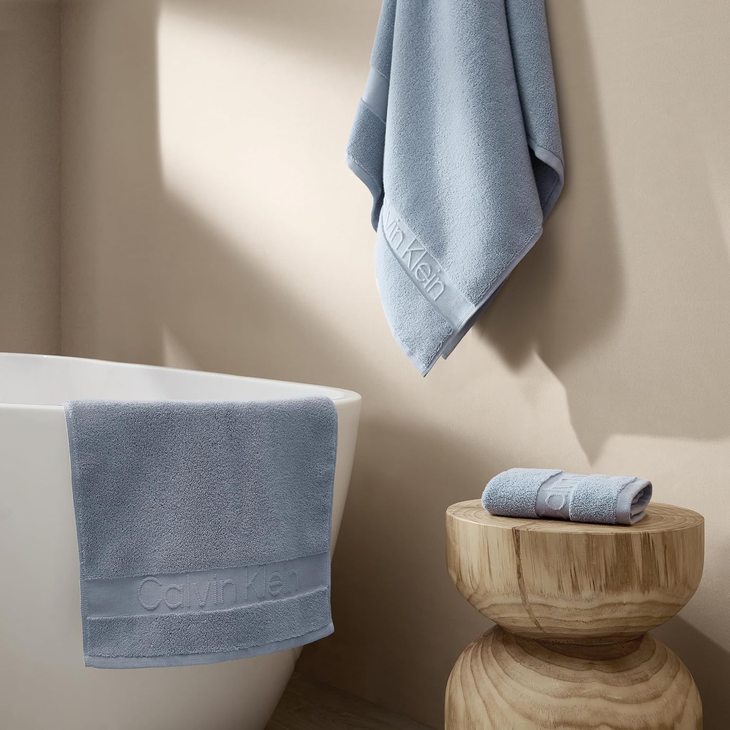 Calvin Klein - Bath Towel Set, 100% Cotton Towels, Soft and Absorbent, Quick Dry, Plush Zero Twist, Bath, Hand & Washcloth, Pack of 3, Iconic Blue