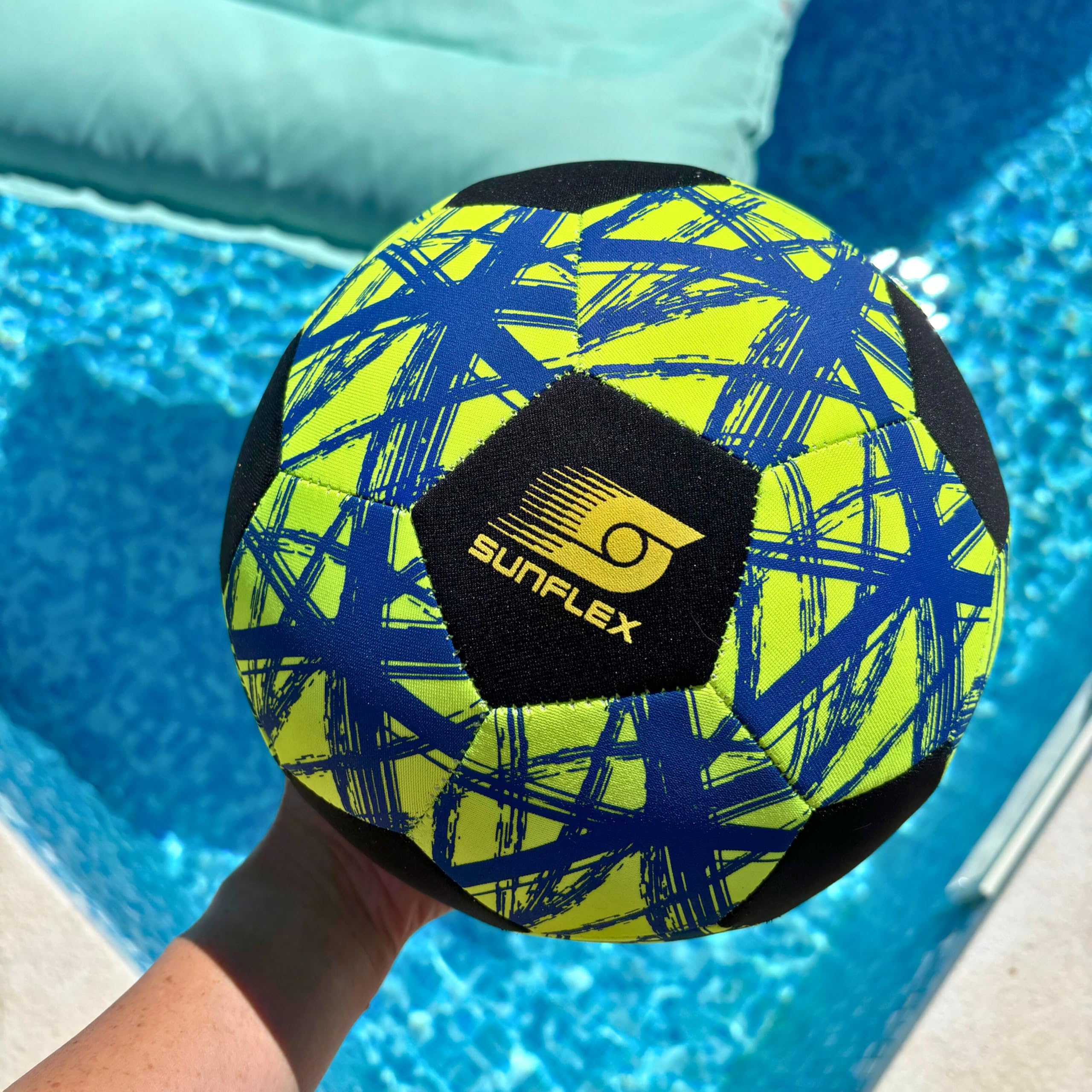 Sunflex® Neopren Zubehör Fußball Funky | Beach-Fußball zum Barfuß Spielen | weich und robust für Strand, Wiese und Wasser | Soccerball | Kicken für Jede Altersgruppe