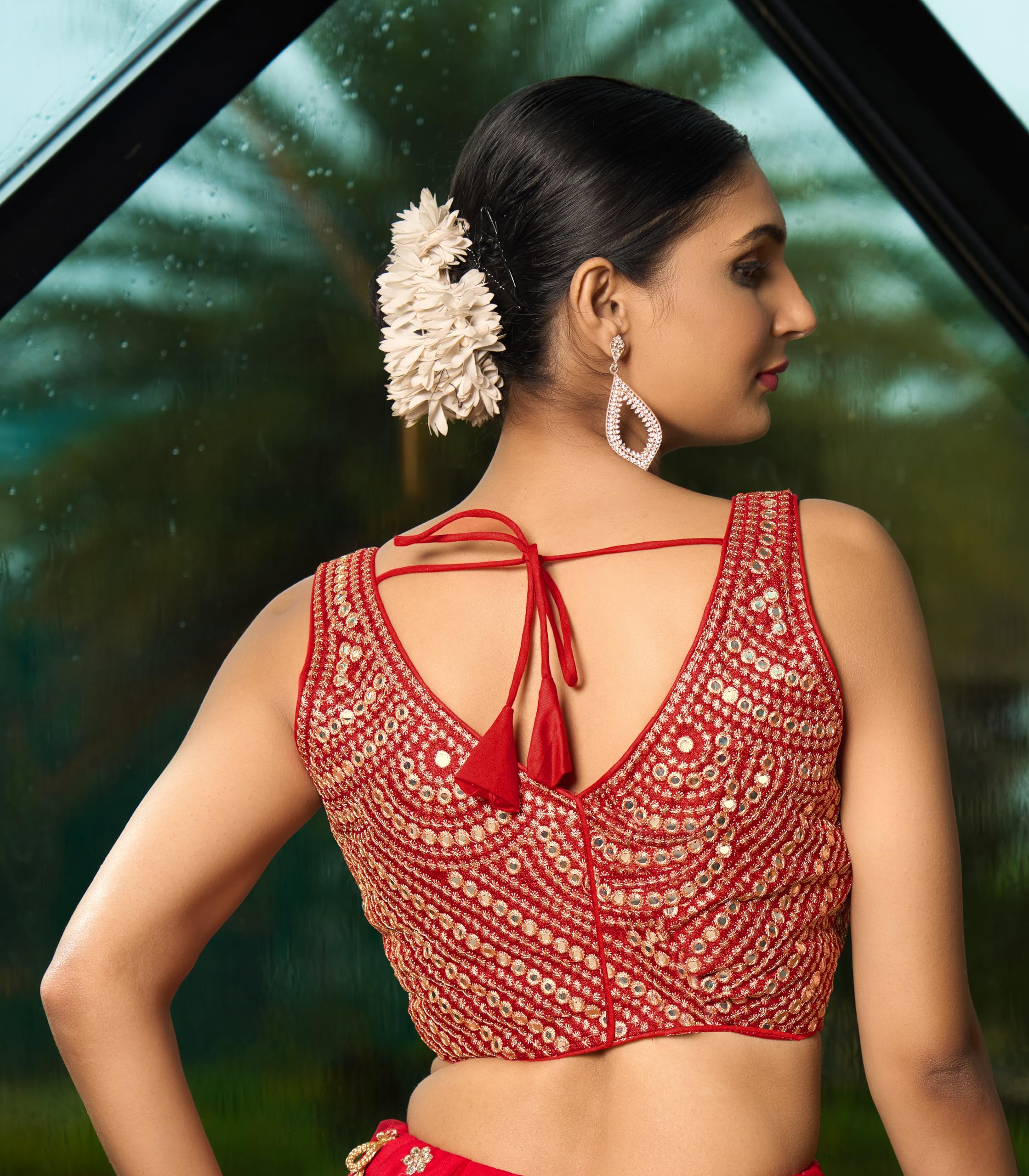 Pujia Mills Fancy Women's Foil Mirror And Thread Zari Work Sweetheart Neck Silk Sleeveless Blouse (Pc Bindi Foil Parent) (Red, 36)