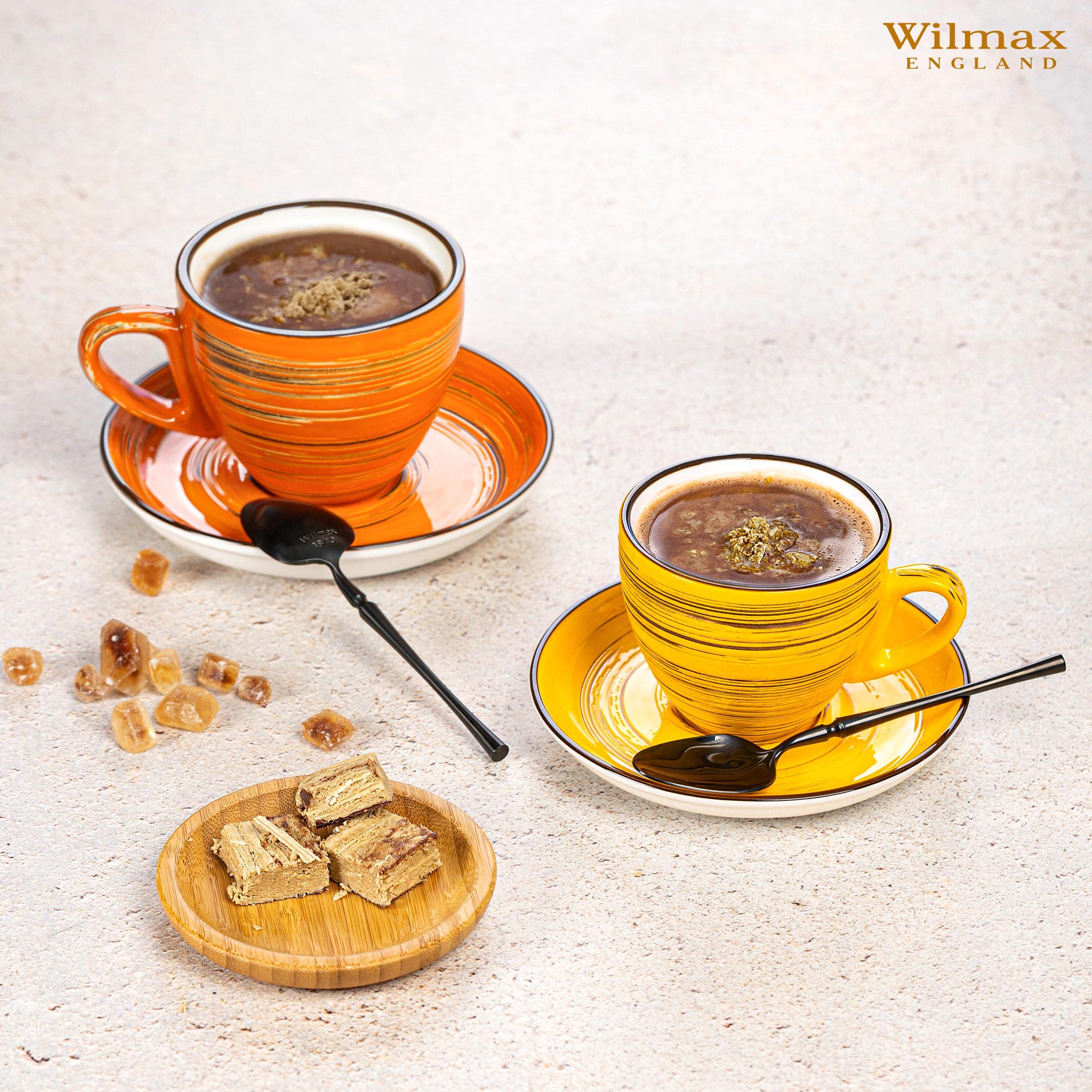 Wilmax - Tazze SPIRAL con piattini - Set da 6-300 ml - Set di tazze - Tazze da caffè in porcellana - Tazze da tè - Bicchieri Per bevande, dessert, caffè - Design moderno