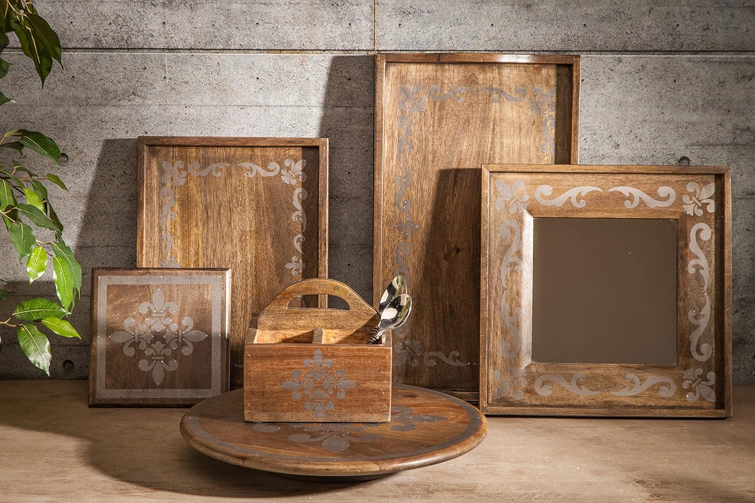 10-Inch Square Metal Inlaid-Detail Footed Wood Trivet