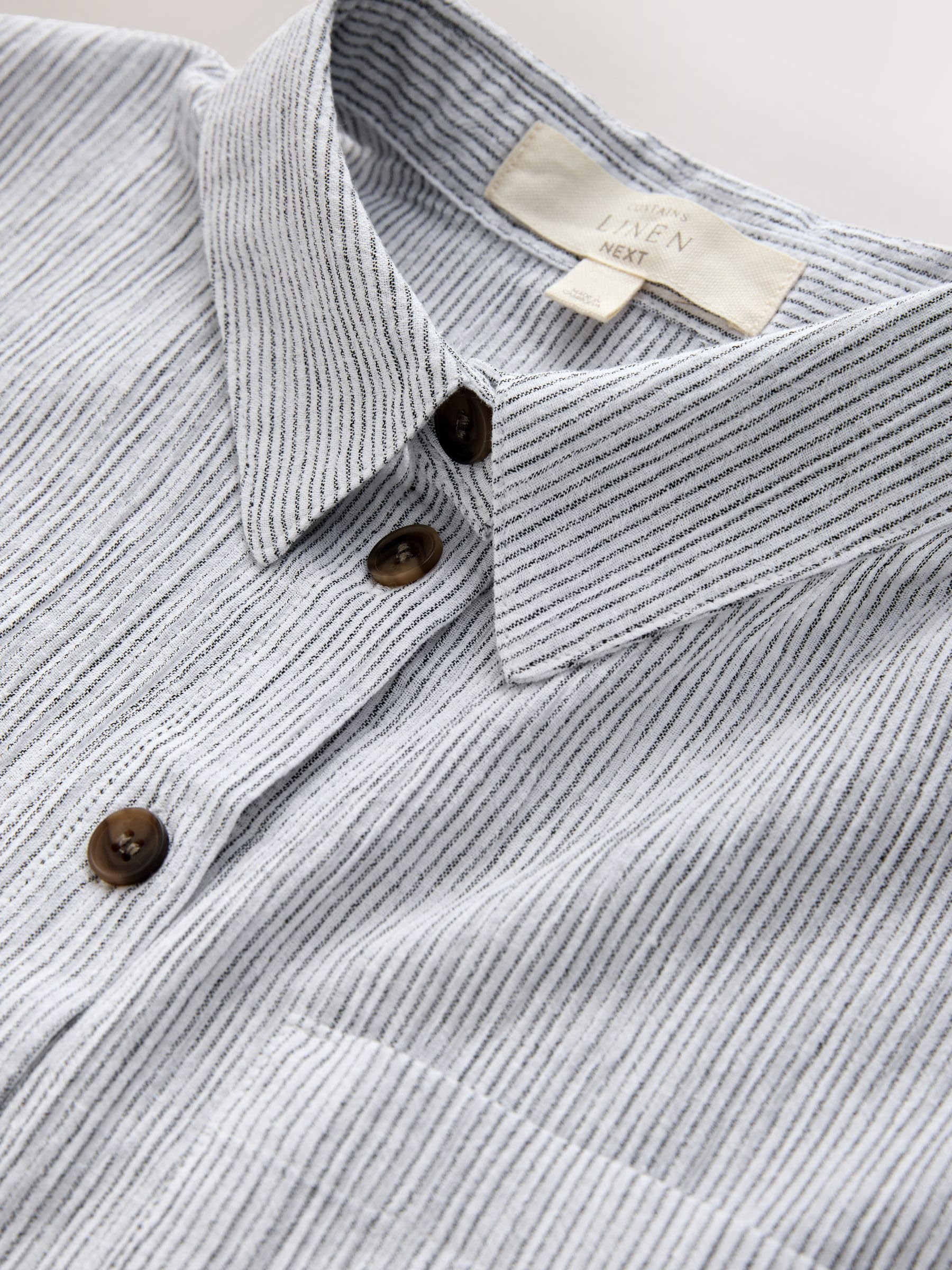 NEXT Femme Chemise texturée à Manches Courtes Contenant du Lin | Coupe standard