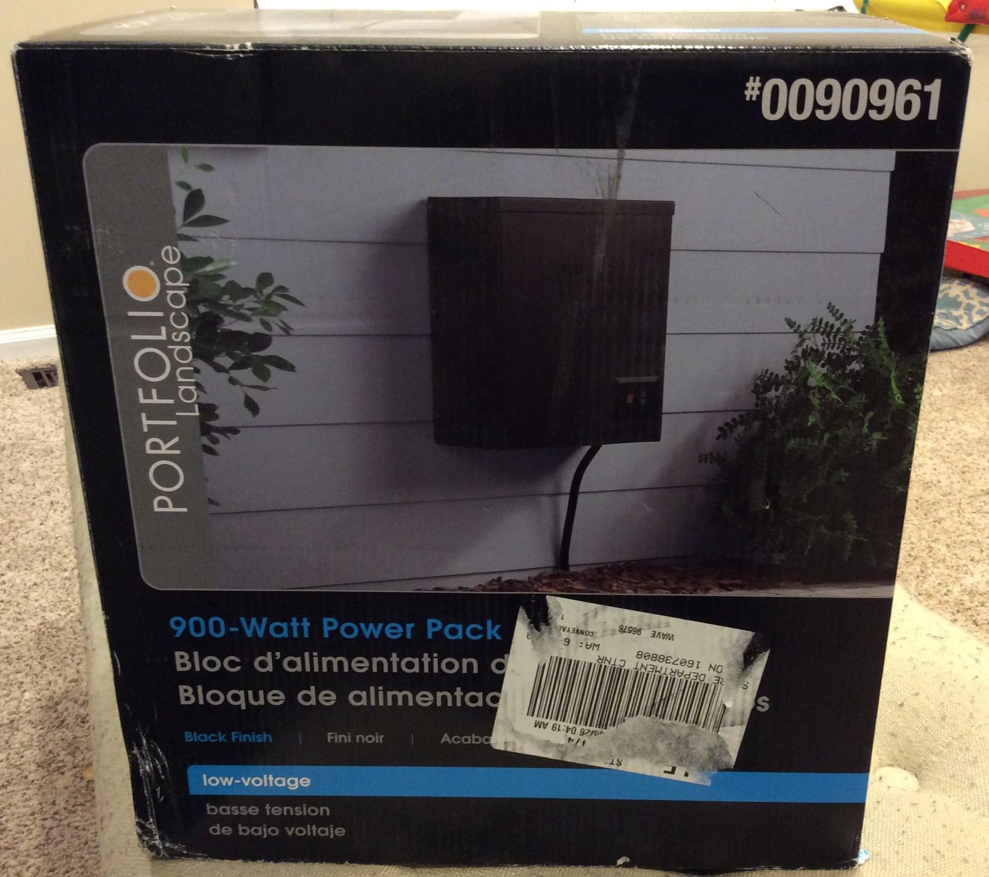 Portfolio 900-watt 120 Volts Multi-tap Transformer Landscape Lighting Transformer with Digital Timer with Dusk-to-dawn Sensor