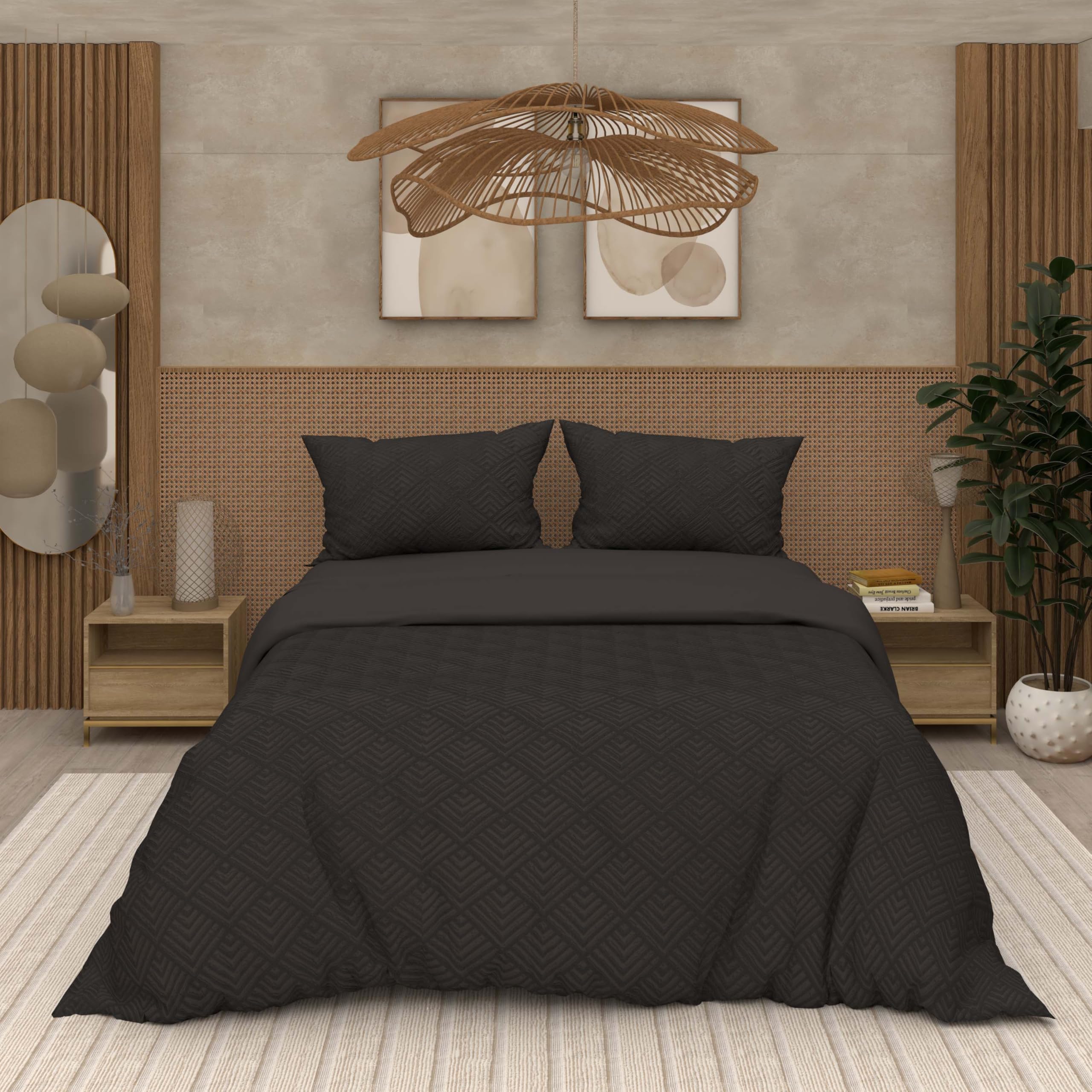 Intemporel Ponadczasowy Komplet Pościeli 3D z Mikrofibry 260 x 240 cm Gaia w Kolorze Czarnym