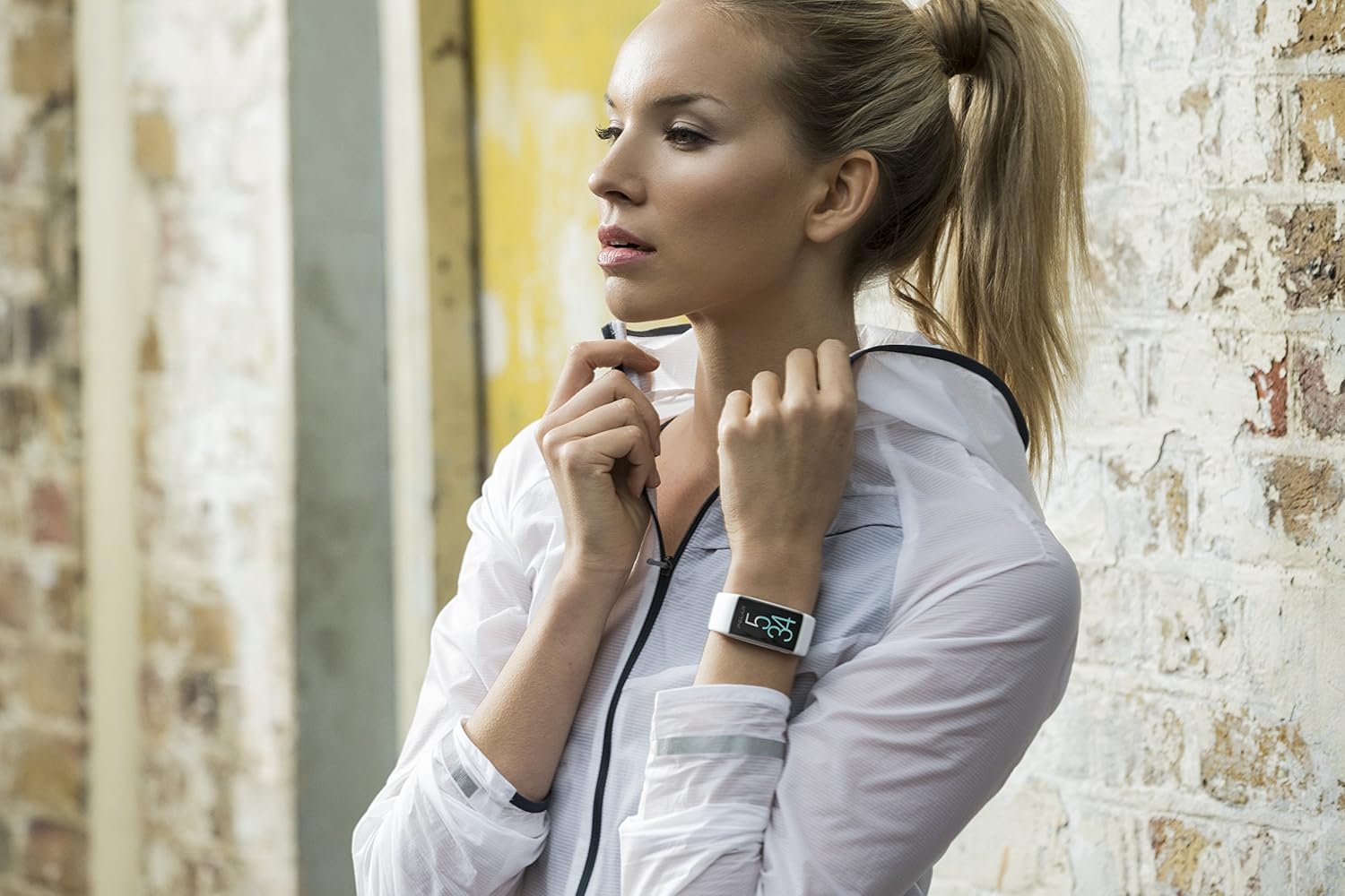 Polar A360 Fitness Tracker with Wrist Heart Rate Monitor