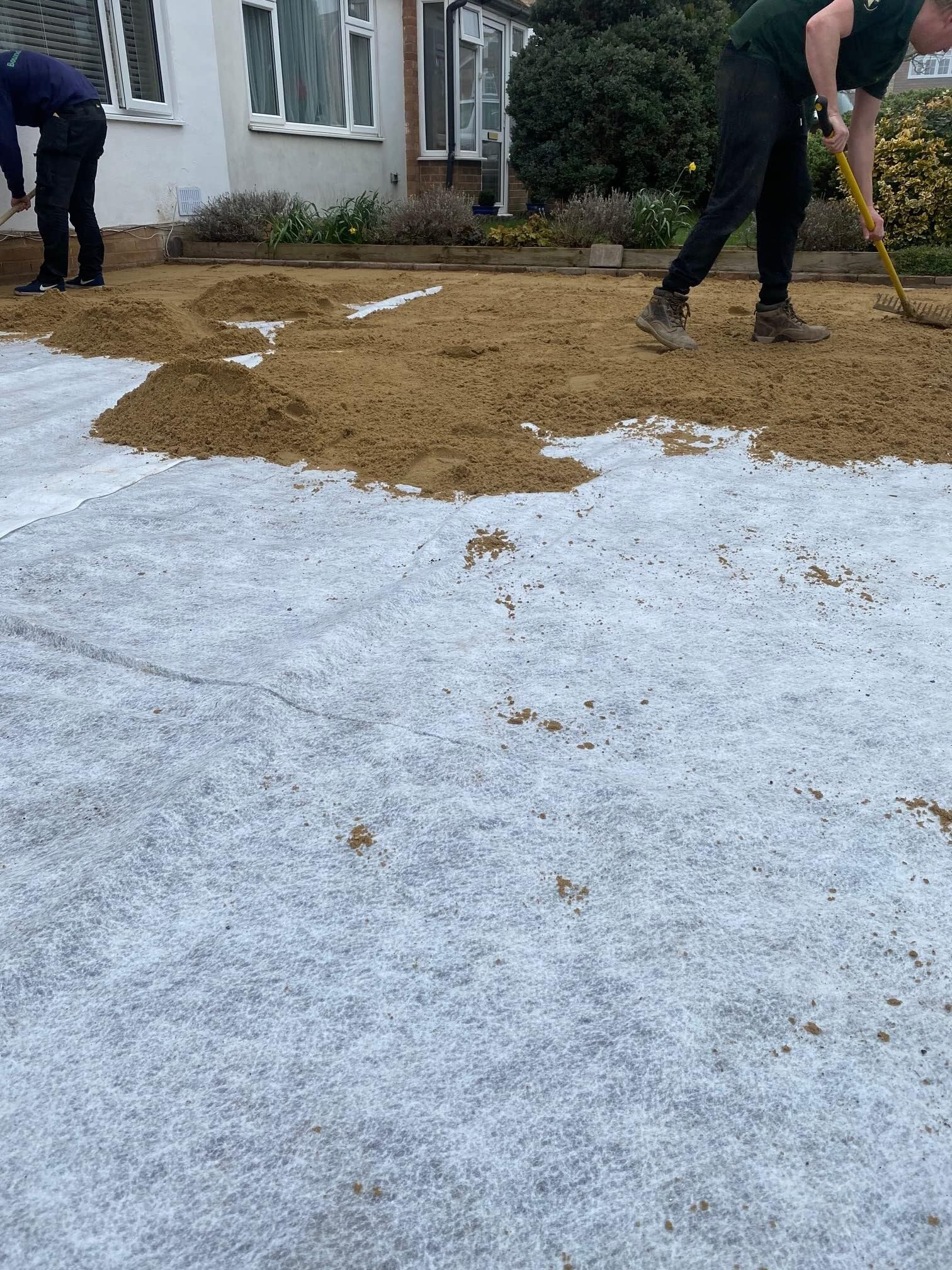 Membrana Geotextil 1,1 x 10 m (11 m²) Tela No Tejida 100gsm para Drenaje Francés, Revestimiento de Zanja, Senderos y Jardín
