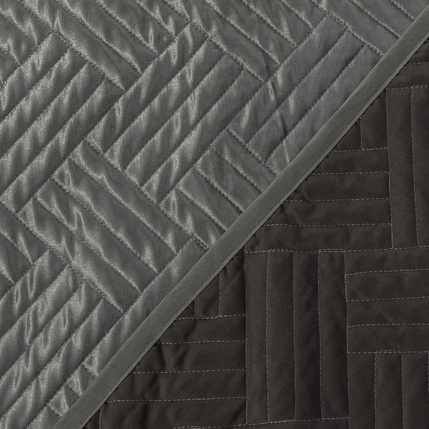 NTBAY Twin Silk Satin Quilt Set, Geometric Pattern Bedspread Luxury Quilted Coverlet Set for All Seasons(1 Quilt, 1 Pillow Sham), Grey - Image 5