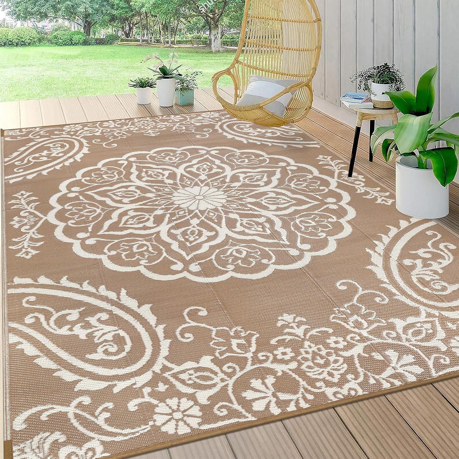 Product used, Pauwer Waterproof Outdoor Rug 6x9, Reversible Plastic Straw Patio Camping Rug, Indoor Outdoor RV Mat Carpet for Deck, Camper, Porch, Balcony, Backyard, Picnic, Boho Brown