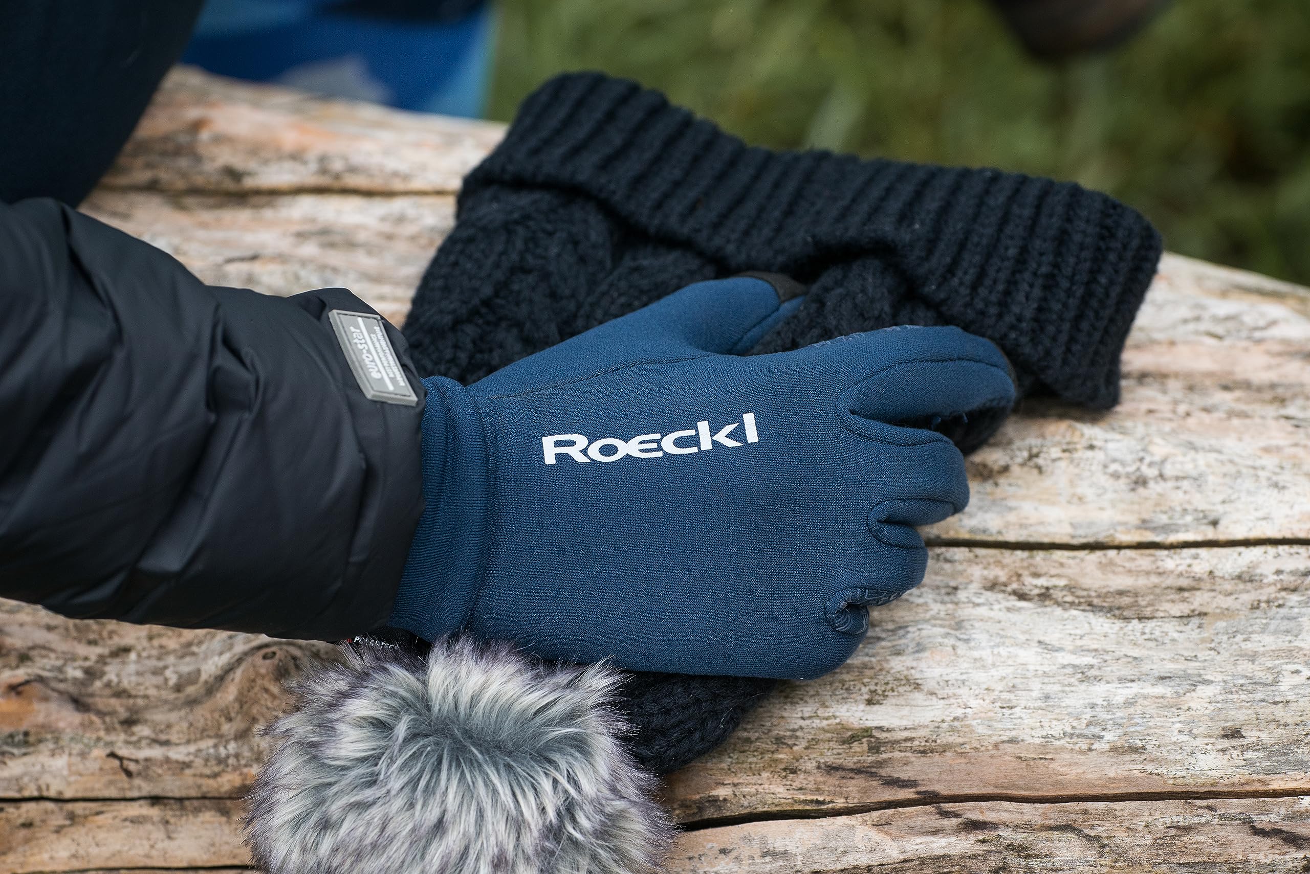 Heritage Performance Gloves, Size 4, Navy