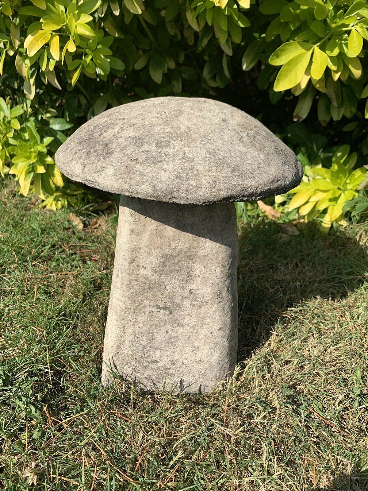 J And L Stone Ornaments Grey Stone Garden Traditional Large Toadstool Mushroom 2 Piece Concrete Ornament