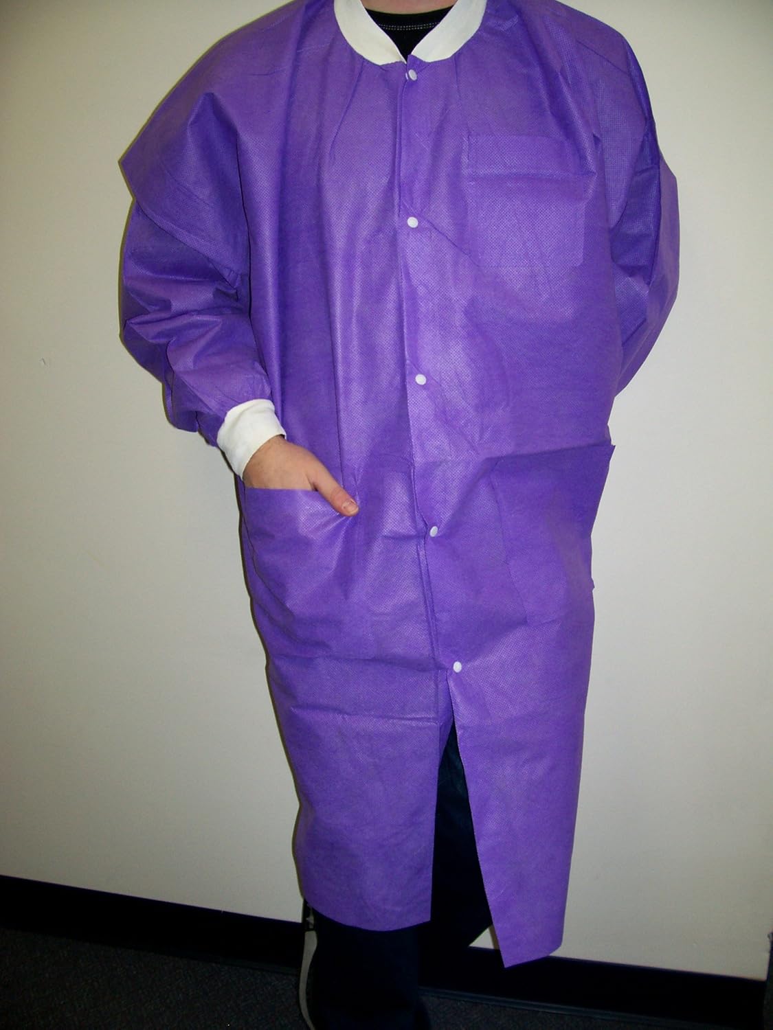 VALUMAX Disposable Lab Coat (Knee Length) Small, Purple, 10/Pk