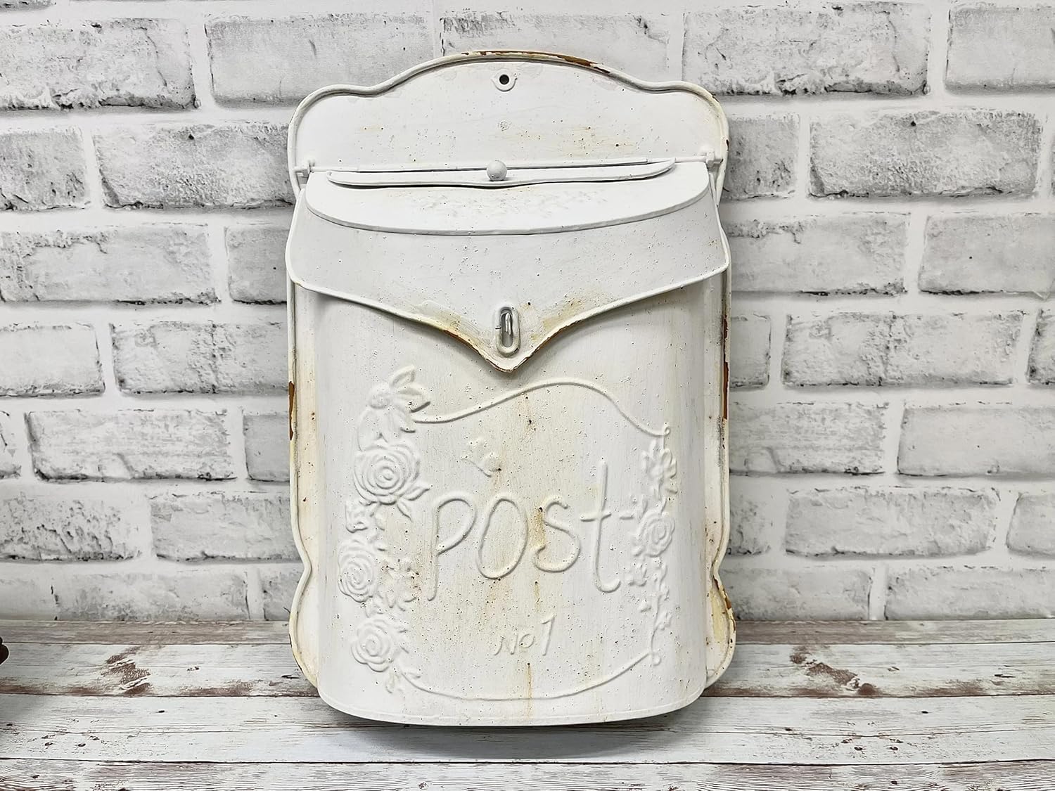 Generic 15.5"" Metal Wall Hanging Cream Distressed Rusty Post Mailbox Vintage Style Farmhouse Decor, 5T2145
