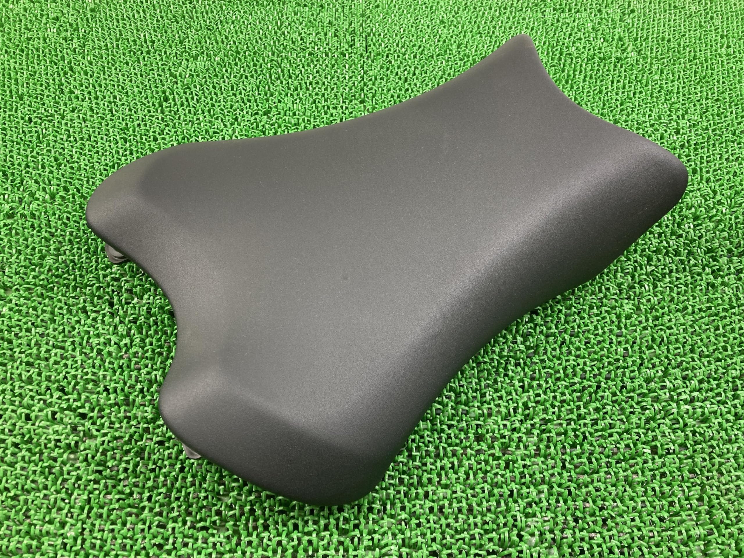 ZX-10R シート 53066-0046 カワサキ 純正 中古 バイク 部品 フロント