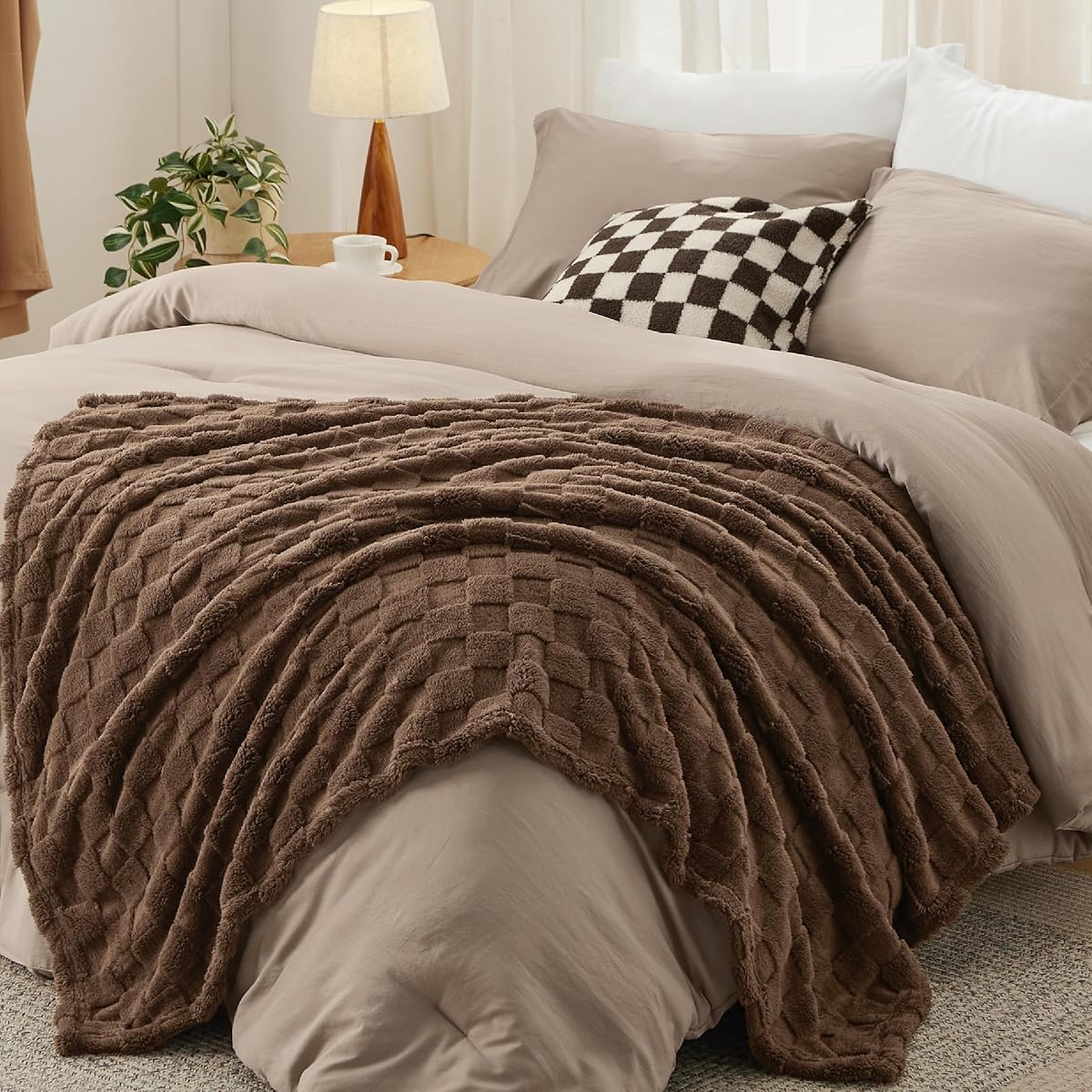 Edredón tamaño Queen 5 piezas – Juego de edredón tamaño Queen con manta a cuadros y almohada decorativa, ropa de cama ligera, juegos de cama para todas las estaciones, color camel claro