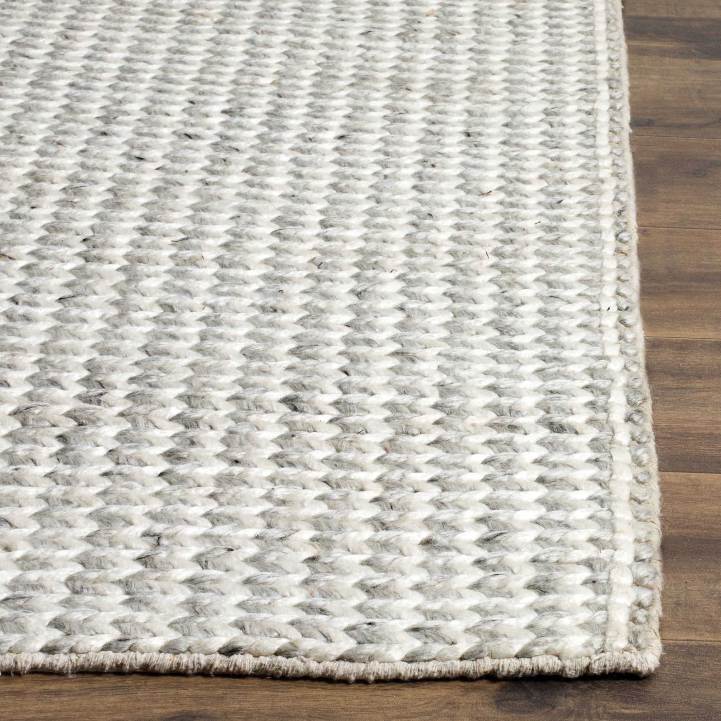 SAFAVIEH Natura Collection Runner Rug - 2'3
