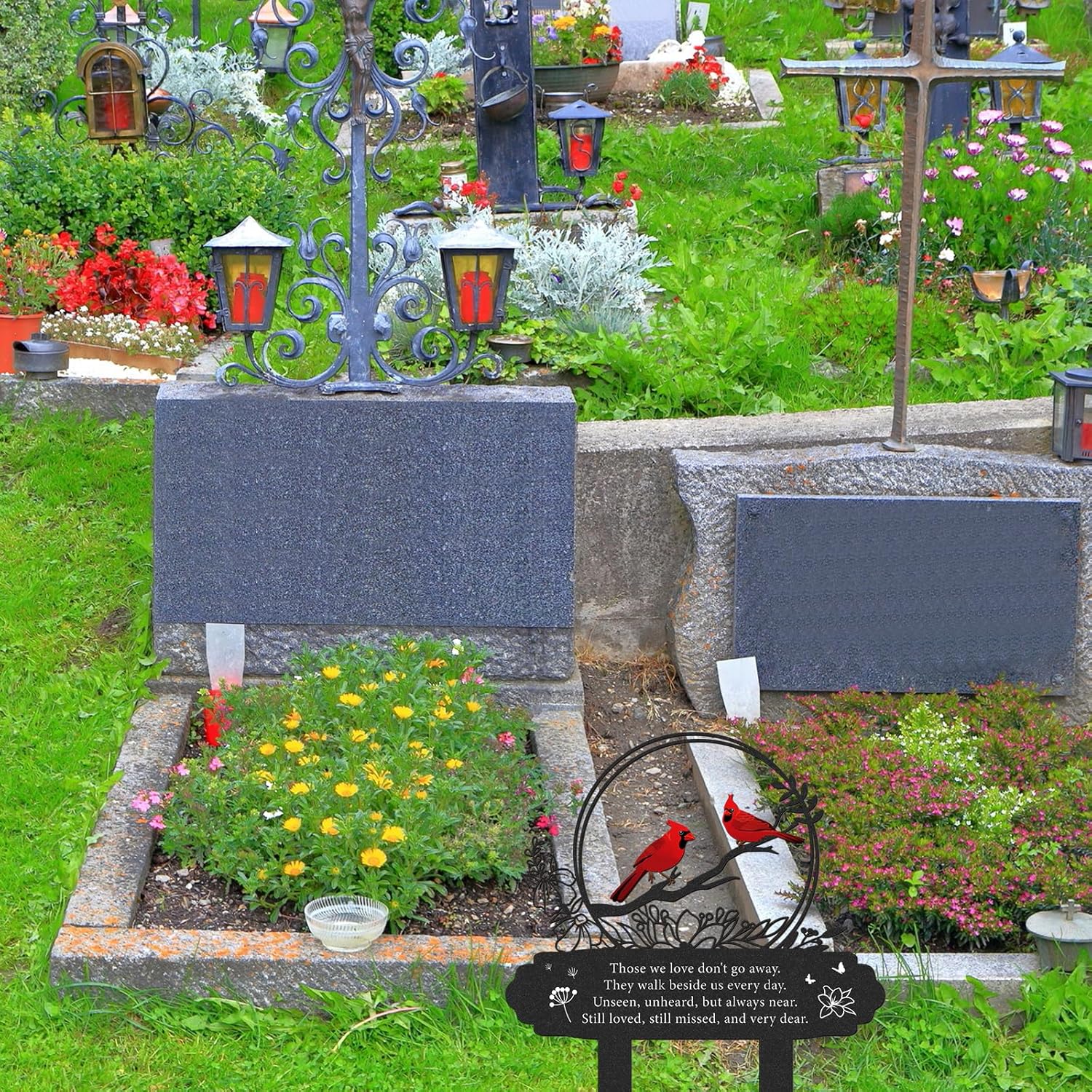 Rngmsi Cardinal Grave Decorations for Cemetery, Metal Memorial Stakes Grave Decorations for Loss of Mother Father Cardinal Decor Plaques Markers for Cemetery Humans Outdoor Yard Garden