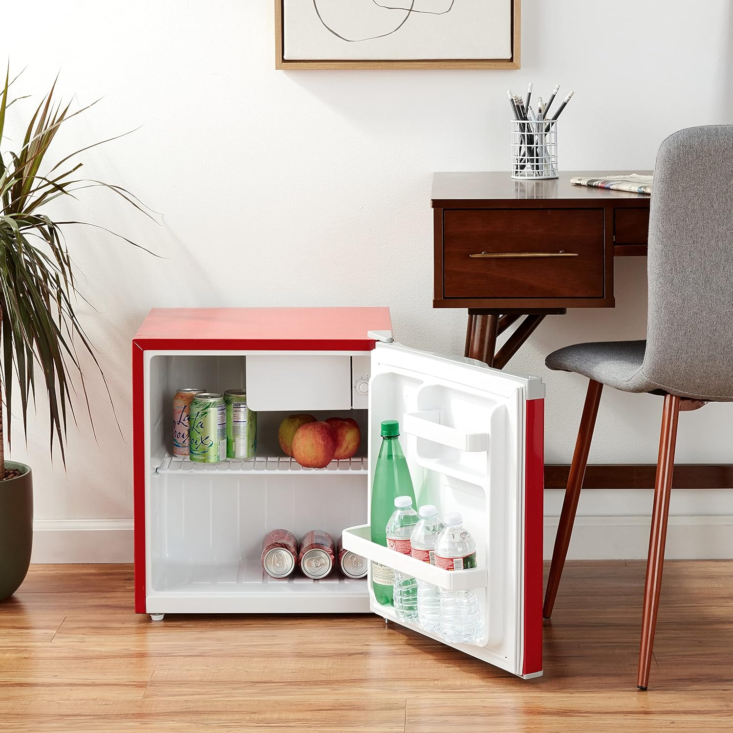 ARCTIC CHEF Red mini fridge with silver trim - 1.6 Cubic feet capacity