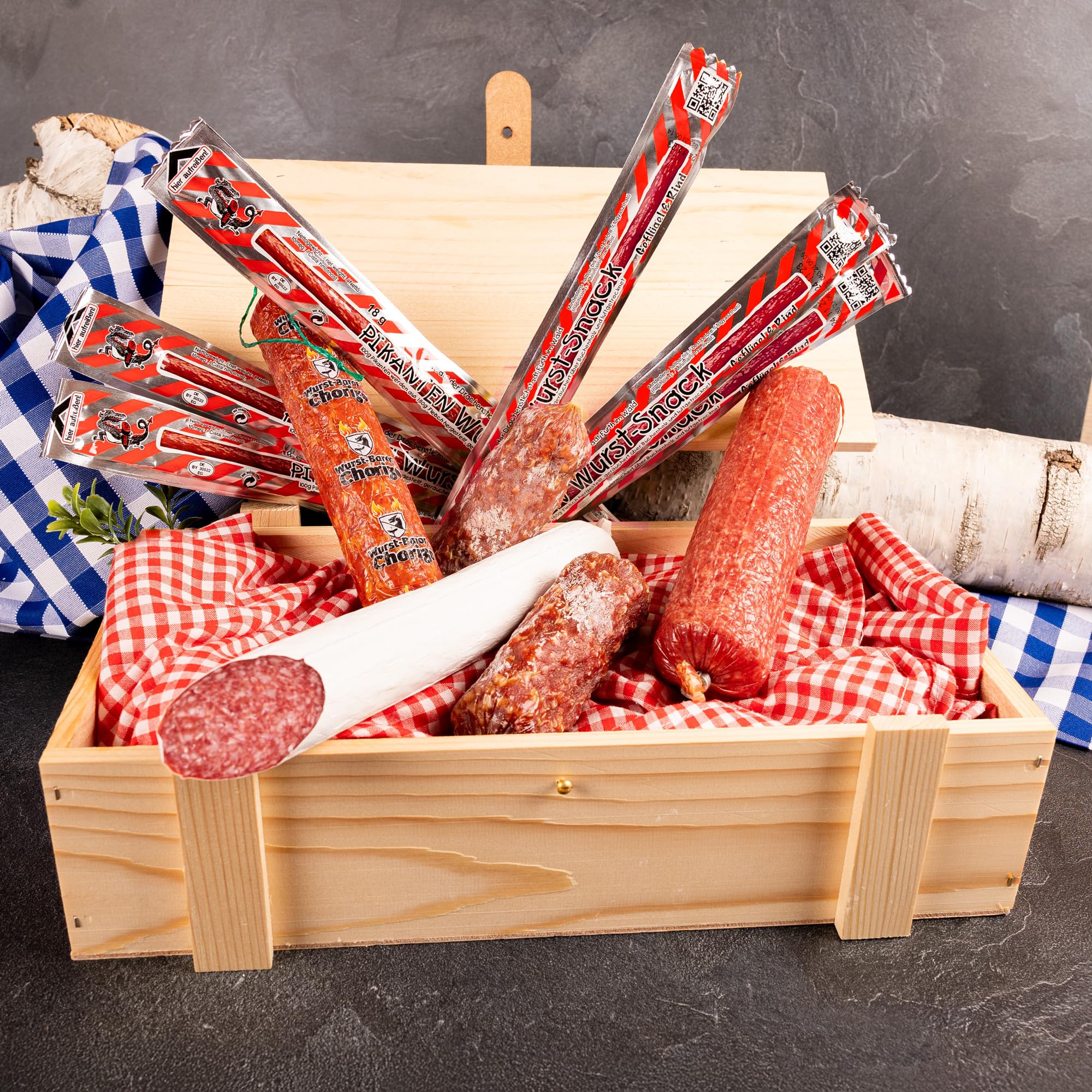 WURSTBARON® Salami Wurst Geschenkbox aus Holz mit Salami Spezialitäten!