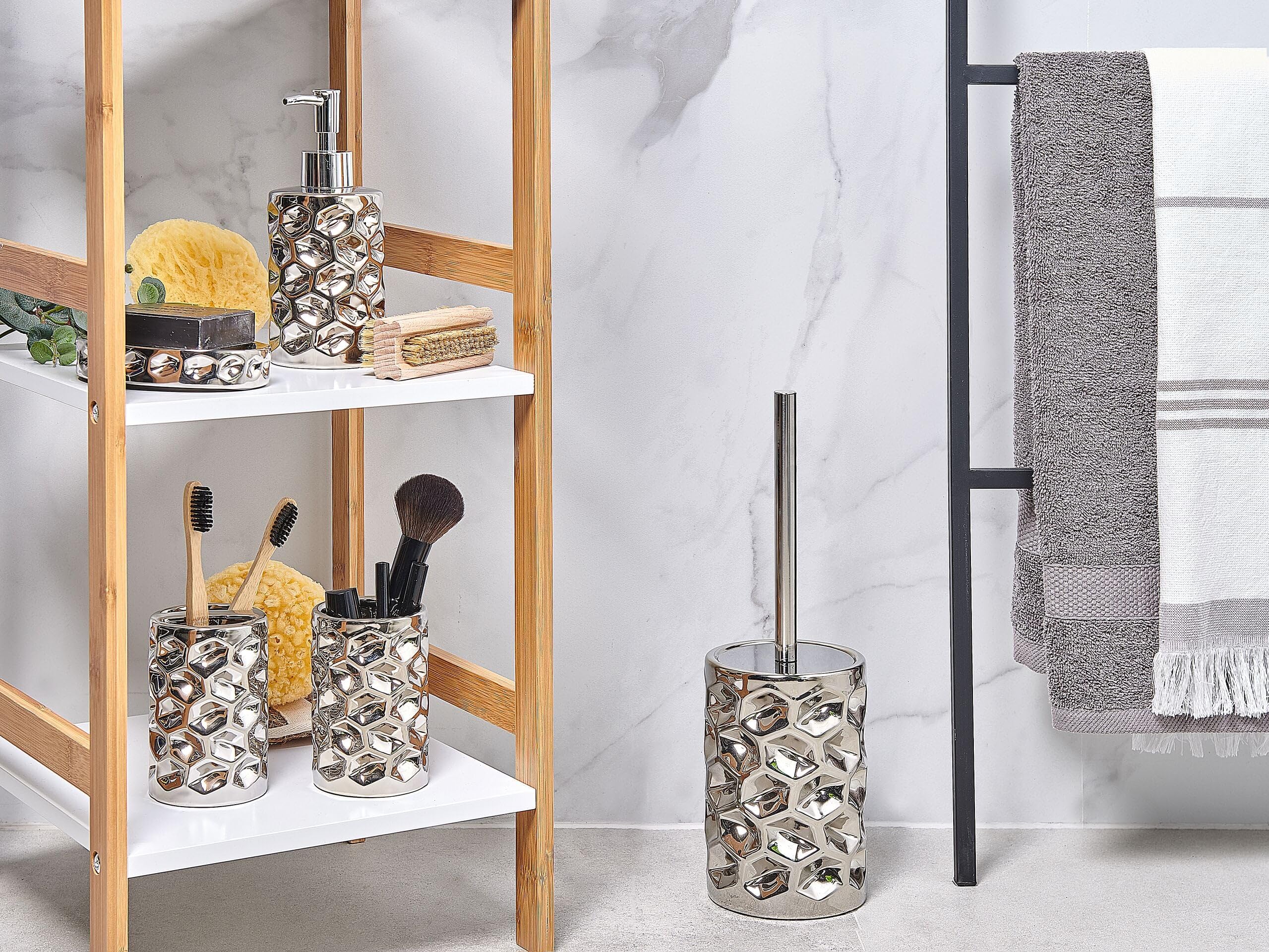 Elegantes Badezimmer-Zubehör 5-teilig aus Keramik in Silber Tirua