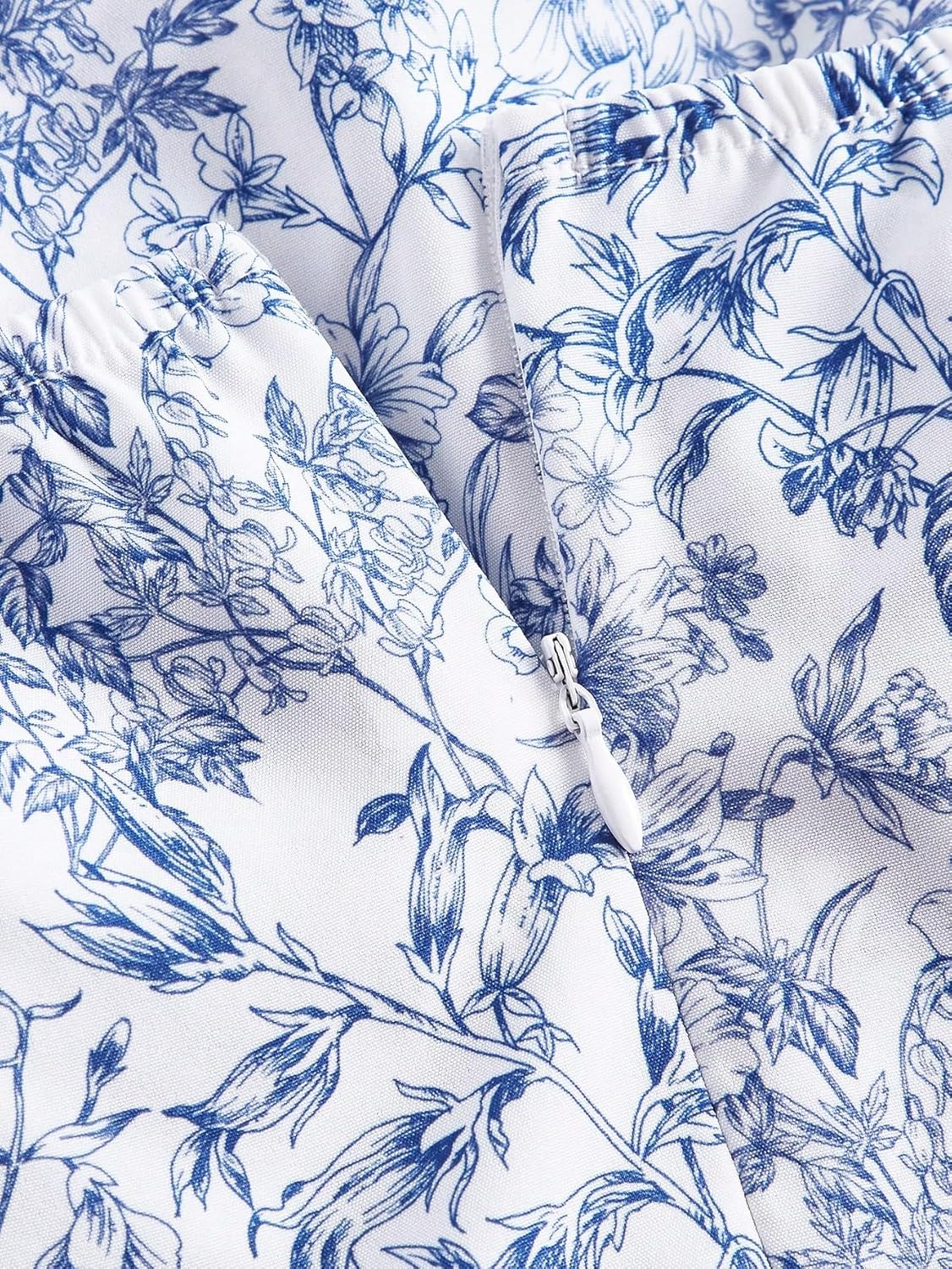 WDIRARA Women's Floral Sleeveless Halter Dress Backless Layered Ruffle Short Dress - Image 4