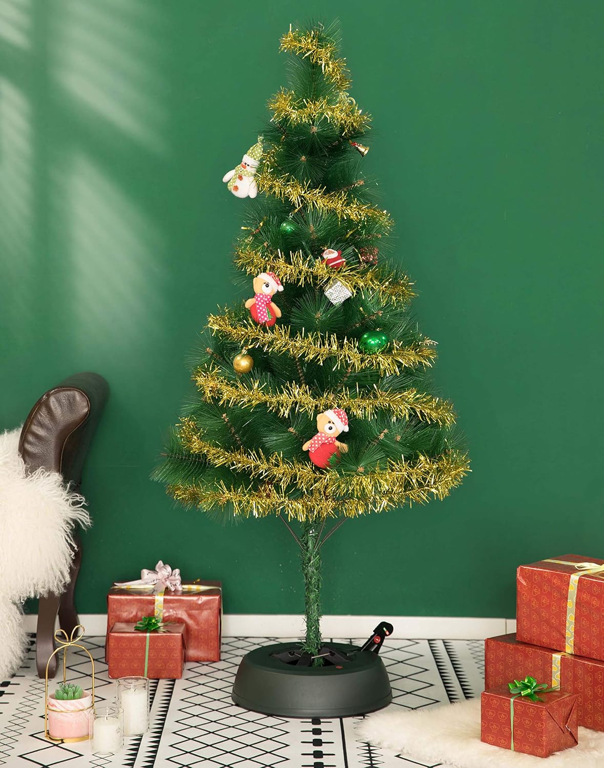 Gardenised Automatic Plastic Green Foot Pedal Christmas Tree Stand