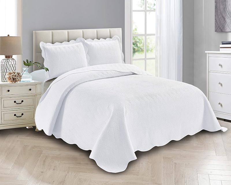Luxury Oversized Coverlet Embossed Bedspread Set Solid White King/California King Bed Cover New # Ashley