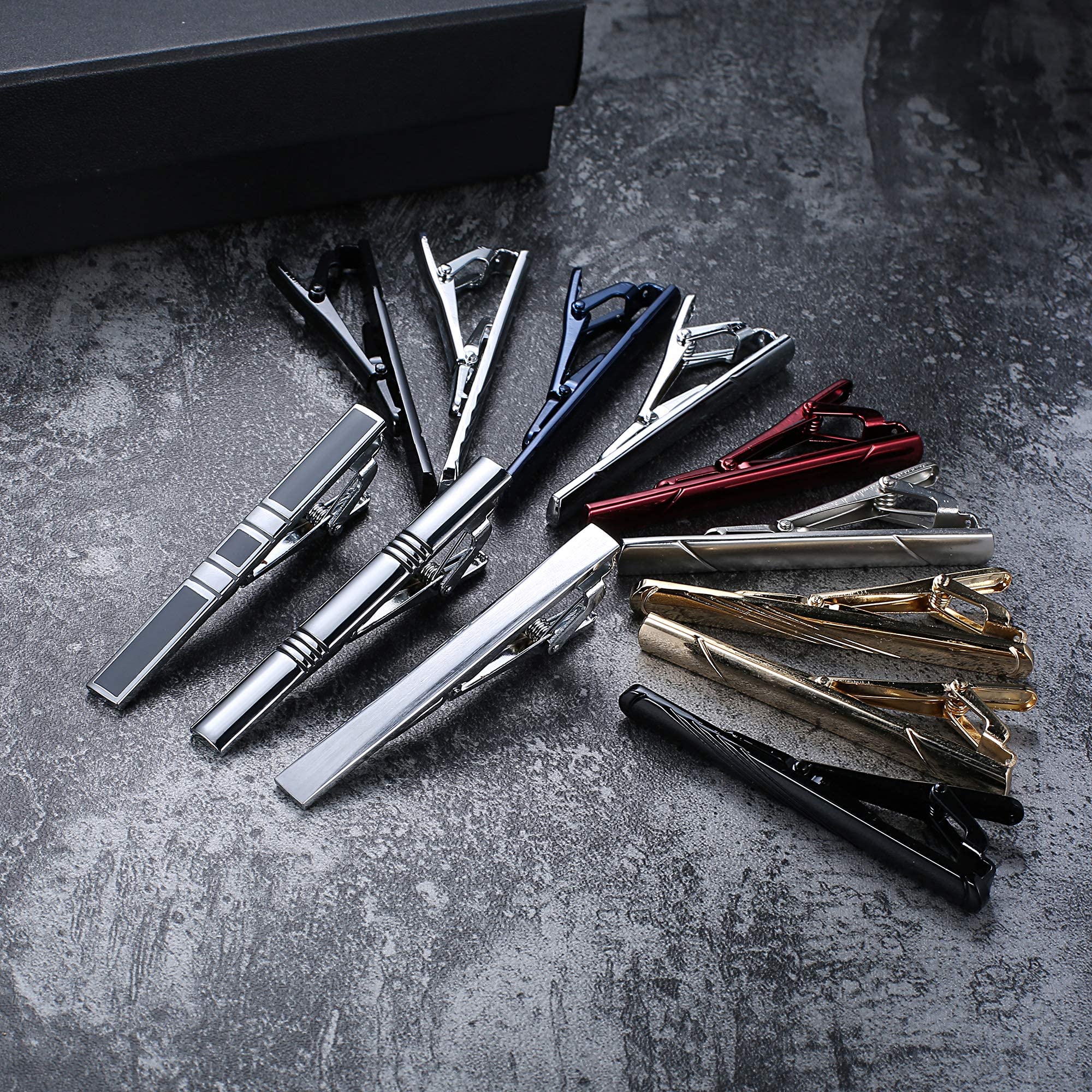 Finrezio 12 pièces Pinces à Cravate pour Hommes Ensemble Pince à Cravate Noire pour Cravates régulières Cravate Mariage Pinces d'affaires avec boîte-Cadeau