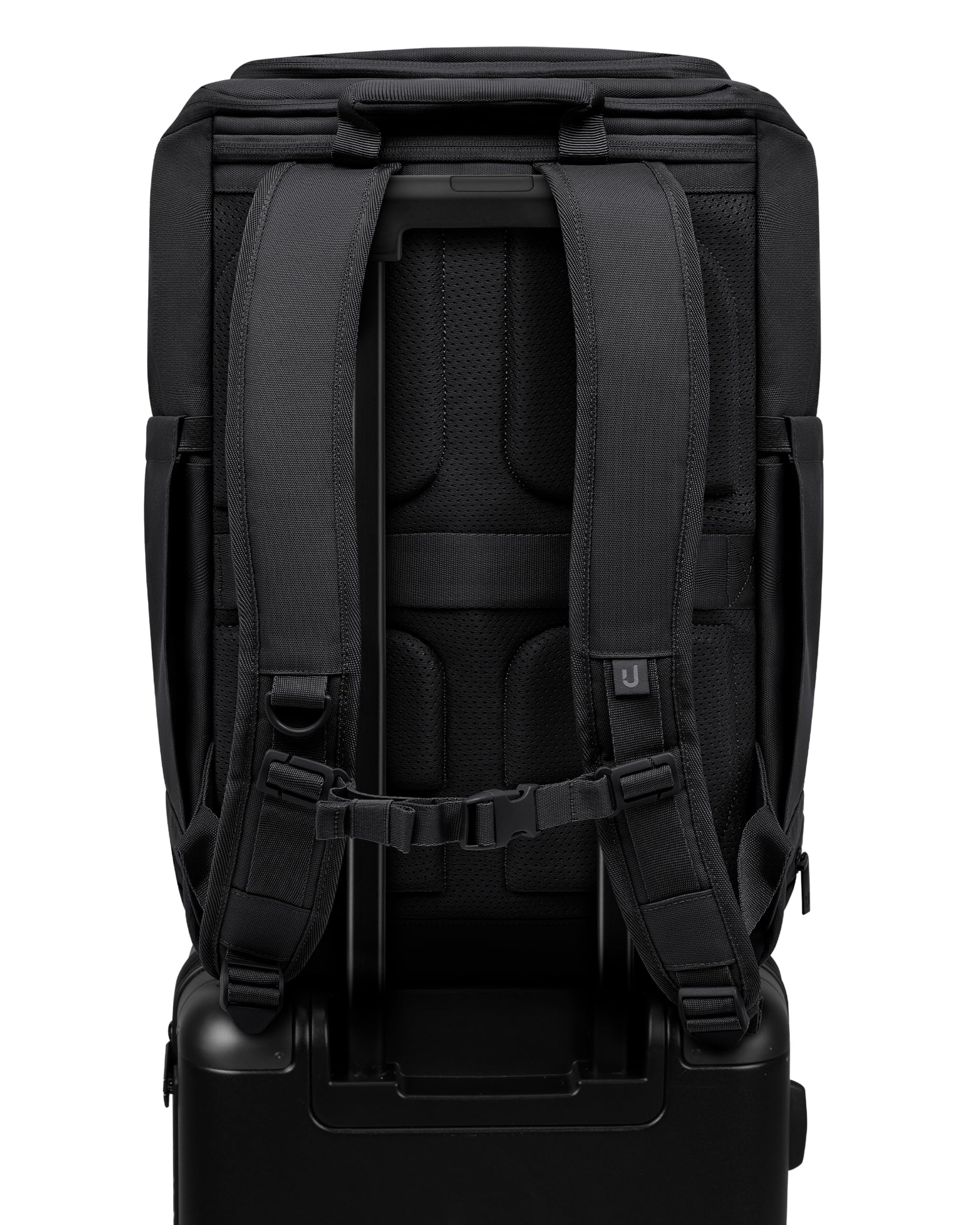 Johnny Urban Finn Large Schwarz - Laptop Rucksack Damen & Herren