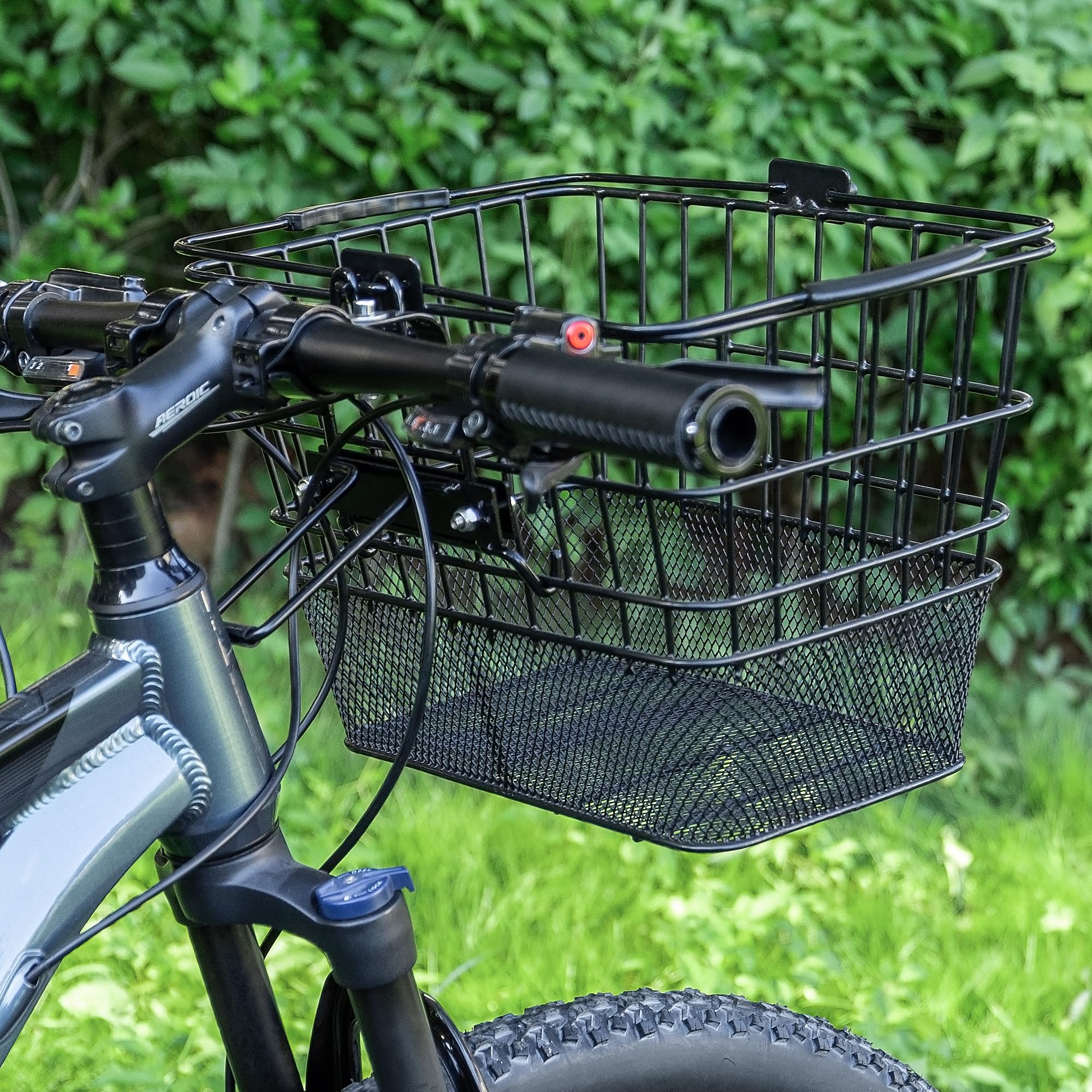 Cesta delantera para bicicleta desmontable de alambre con asa y kit de montaje