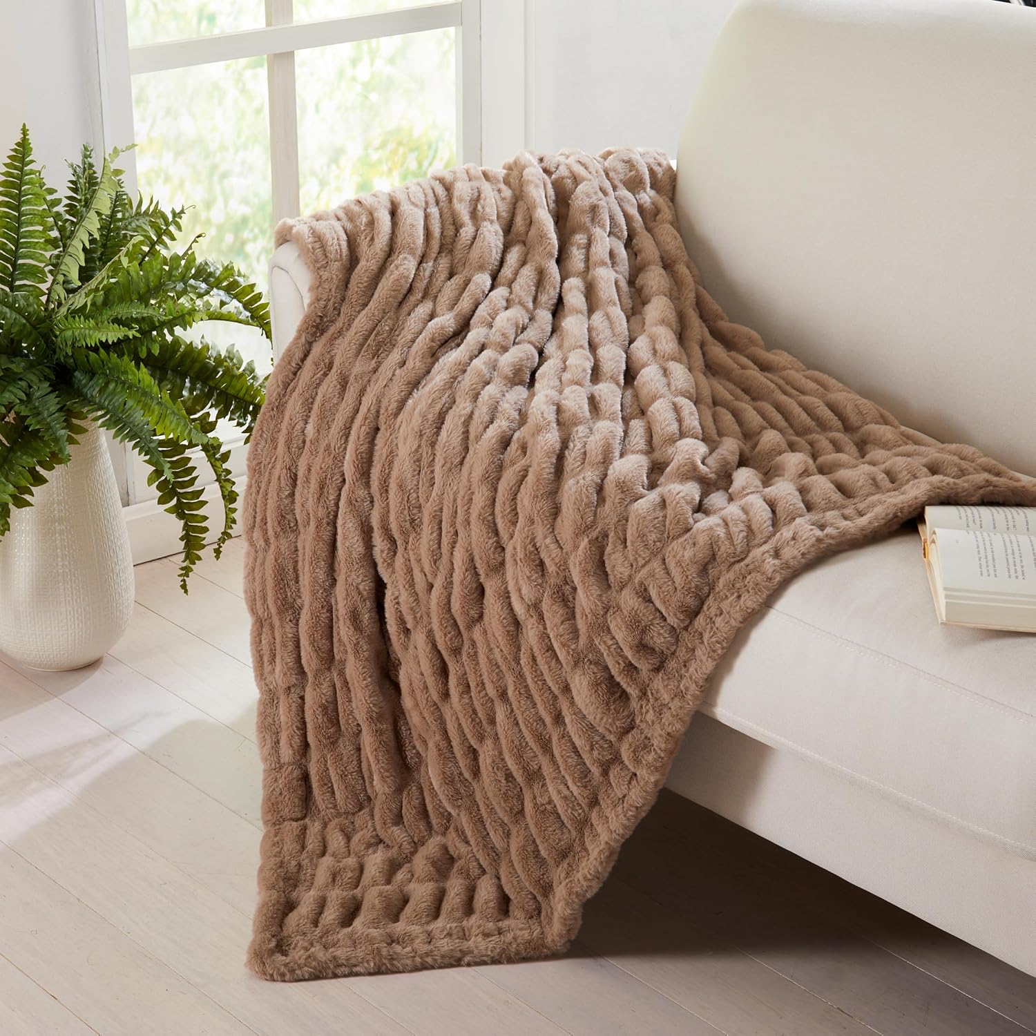 Springtree Home | Luxury Plush Throw Blanket | Brown Throw Blanket | Perfect Blanket for Couch Year Round | Fluffy Micro Fleece | Lily Collection - Dune