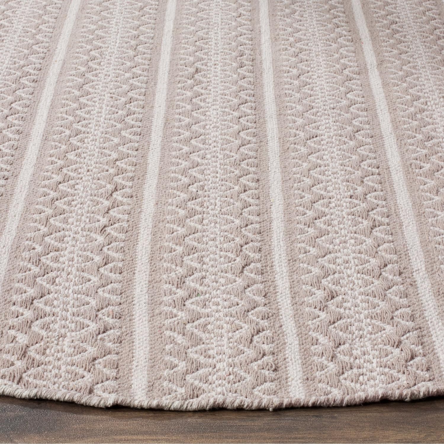Ivory and Grey 6' x 9' Handwoven Cotton Area Rug