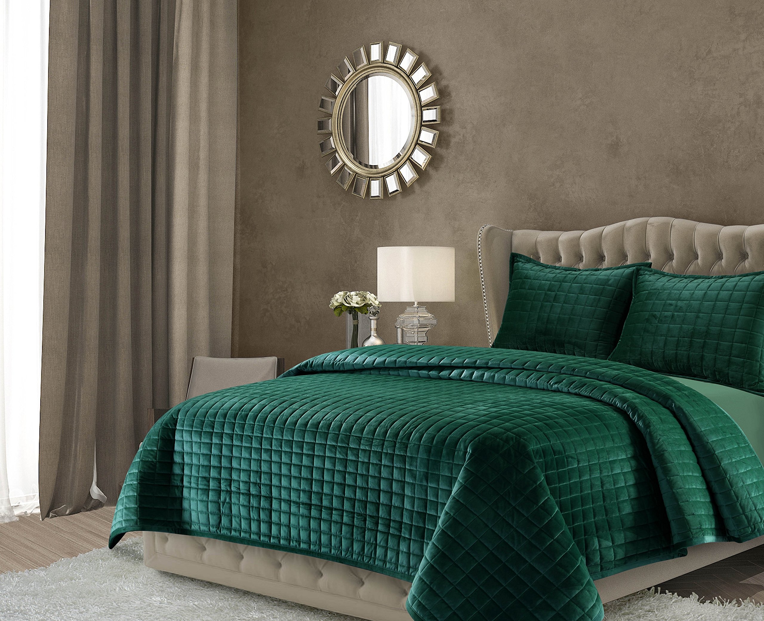 Tribeca Living Florence Velvet Oversized Solid Quilt Set, Emerald Green, king