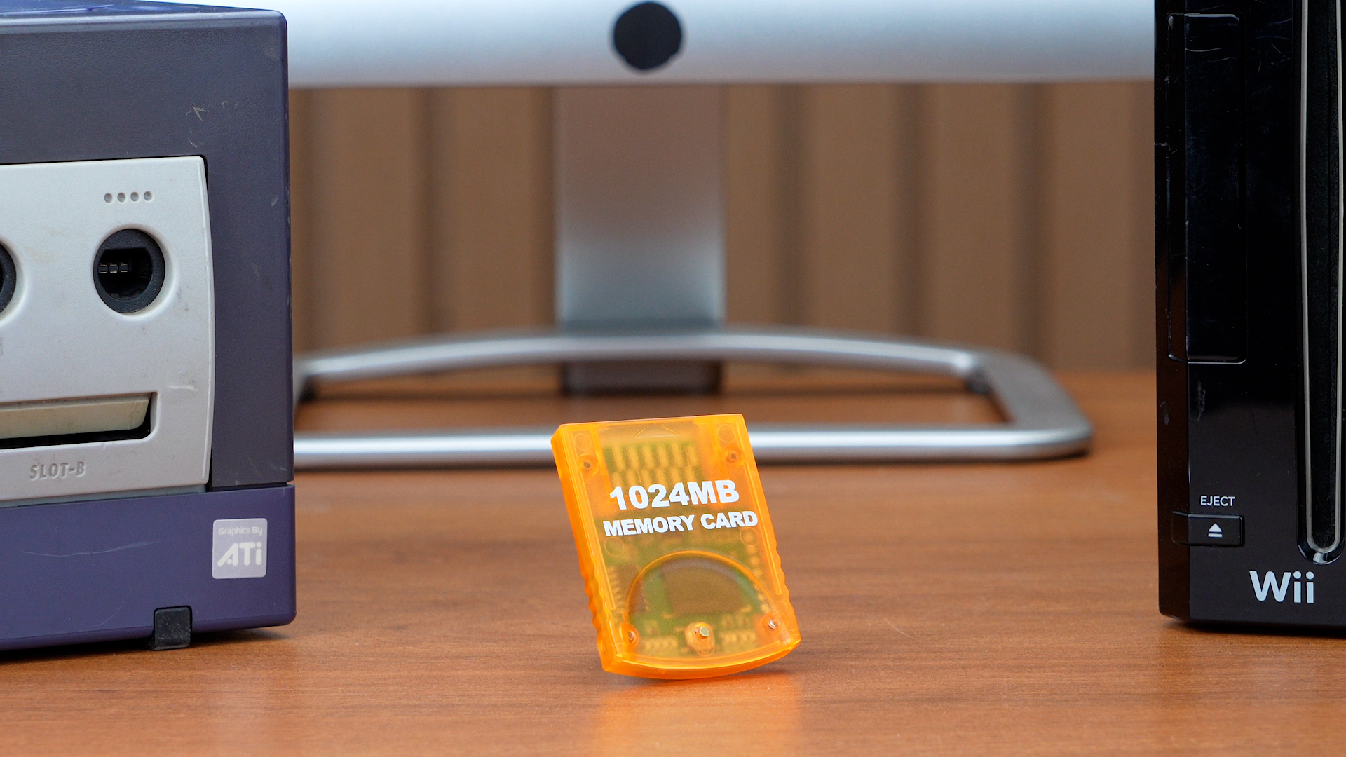 Amazon.com: Mcbazel 1024MB(16344 Blocks) Memory Card for Gamecube