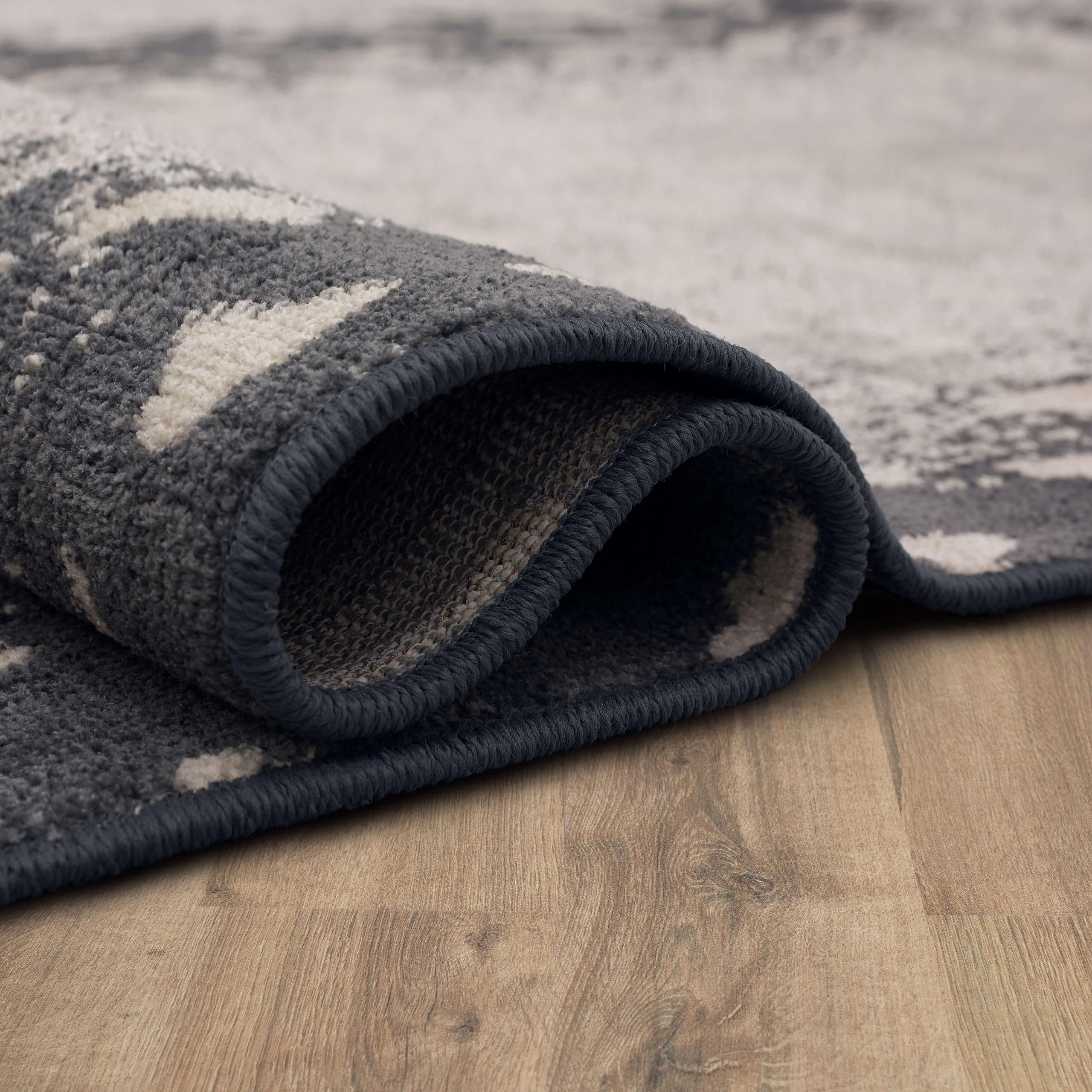 Mohawk Home Antelope Animal Print Gray 2' 1