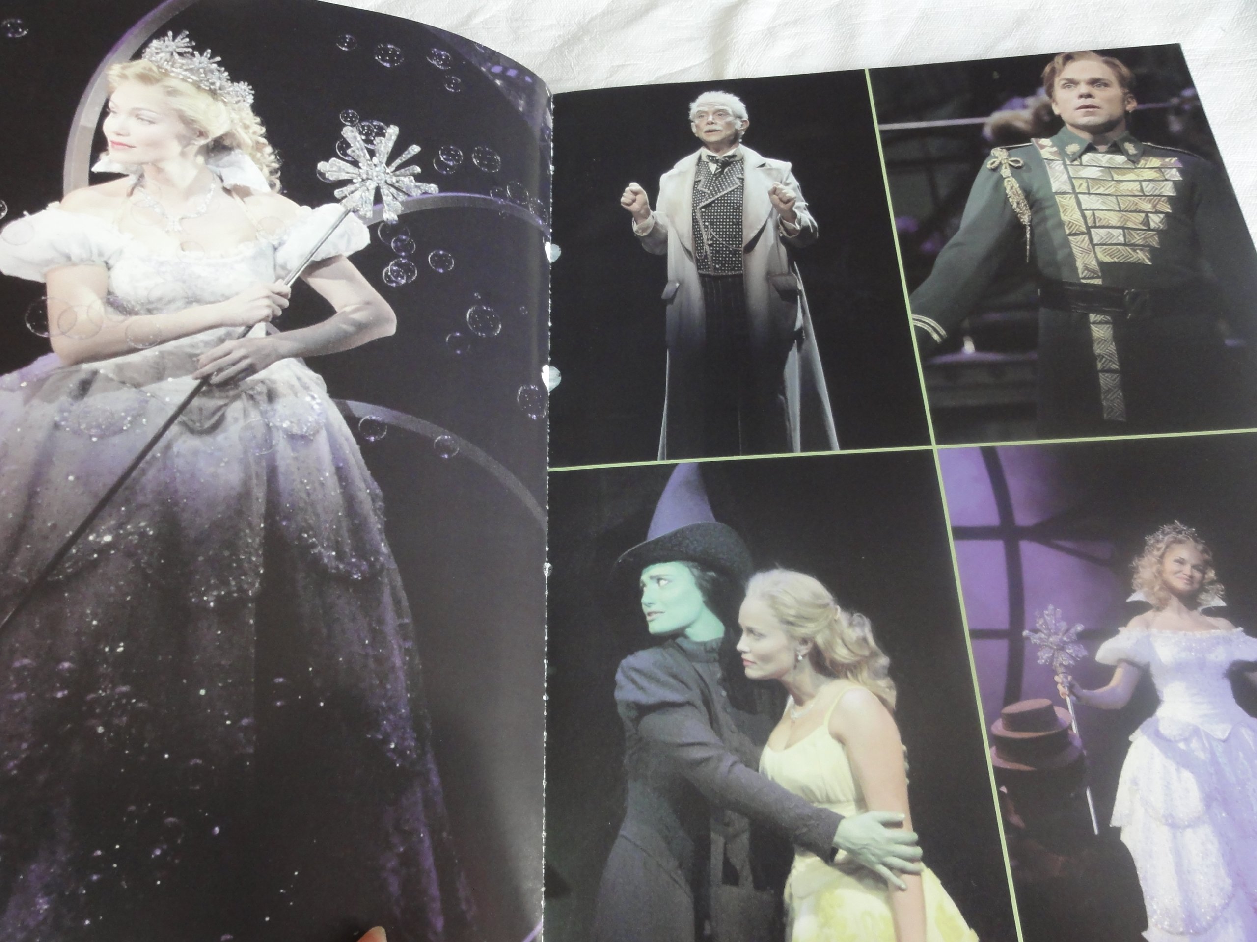 Wicked - Vocal Selections - Image 5