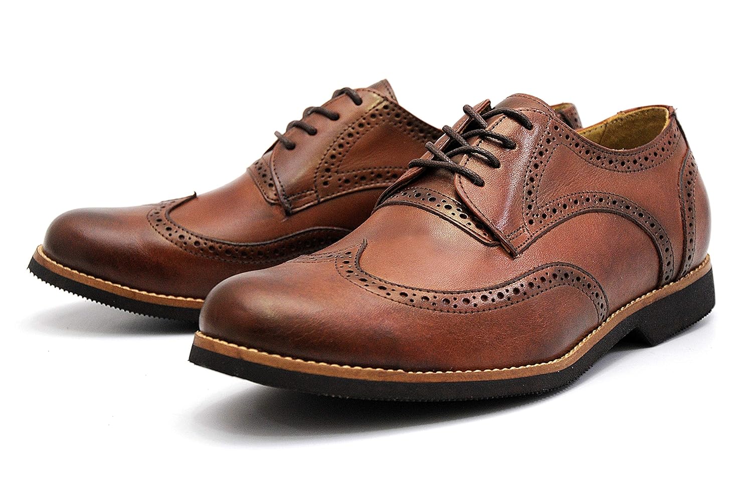 Sapato Social Oxford Shoes Grand Whisky em promoção! Veja a oferta e mais achadinhos de Sapatos 2 Hoje é o melhor dia para comprar Sapato Social Oxford Shoes Grand Whisky com aquele preço maroto! Promoção! Aproveite a oferta! 2