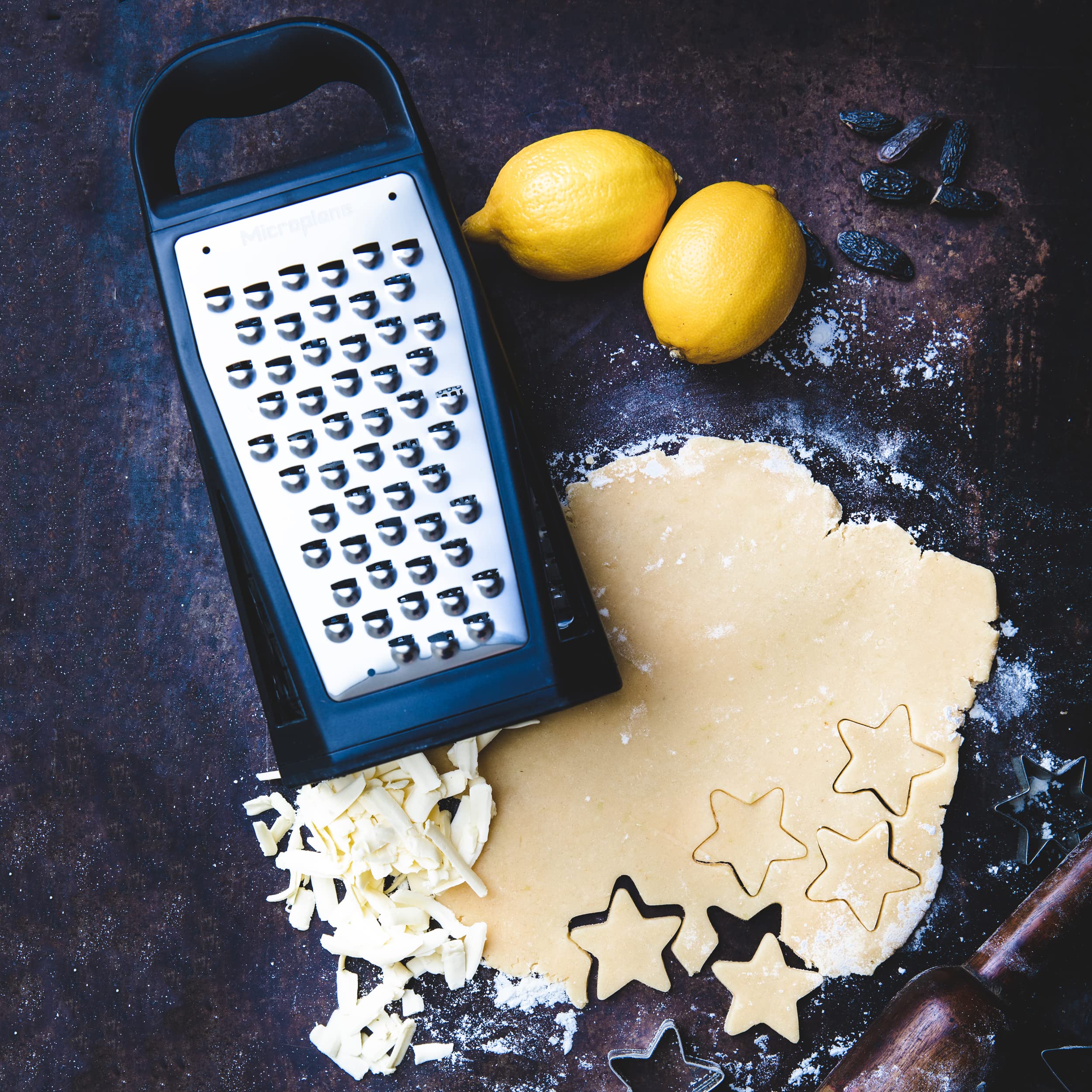Microplane Râpe Multi-Faces Elite avec 5 Styles de Lames: Fine, Gros Grains, Ultra Gros Grains, Double Tranchant et Coupe Large - Râpe de Cuisine avec des Lames en Acier Inoxydable