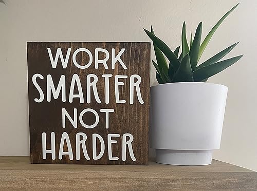 Interesante letrero de madera con texto en inglés "Work smarter not harder", decoración de oficina, letrero inspirador de citas de escritorio,
