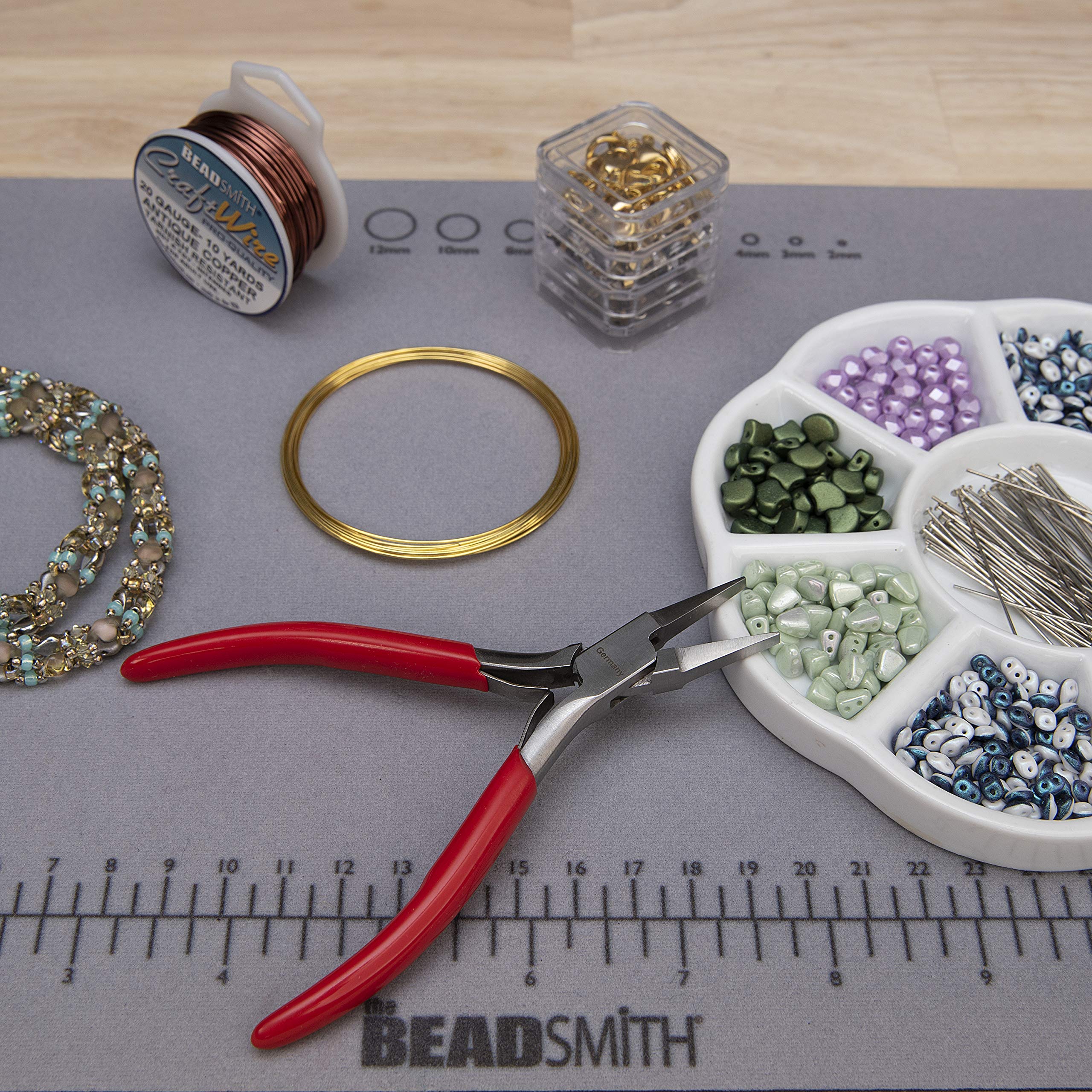 The Beadsmith Niemieckie szczypce płaskie, 120 mm z polerowaną stalową głowicą, czerwony uchwyt z wygodnym uchwytem z PCW i sprężyną z podwójnym liśćmi, narzędzie do produkcji biżuterii